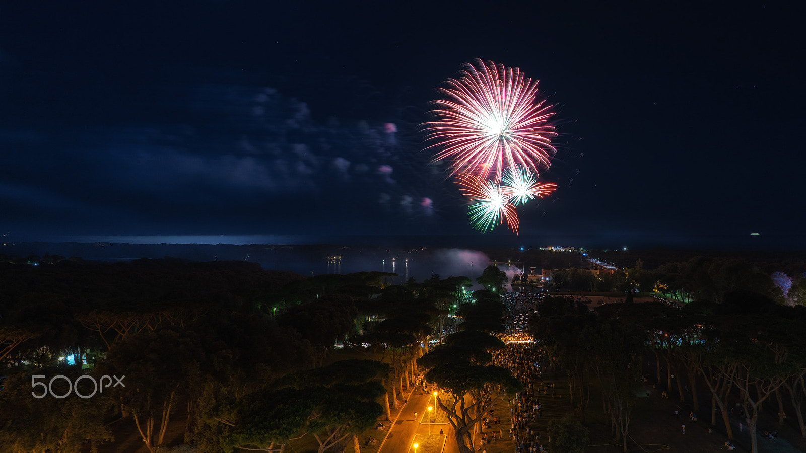 Sony a7 II + FE 21mm F2.8 sample photo. Fireworks 2 photography