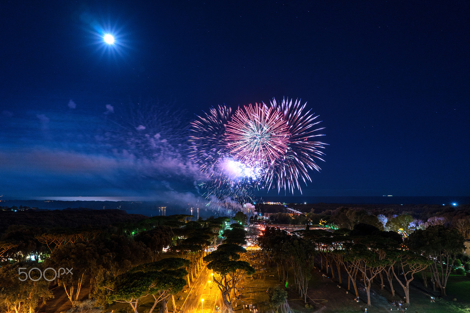 FE 21mm F2.8 sample photo. Fireworks 1 photography