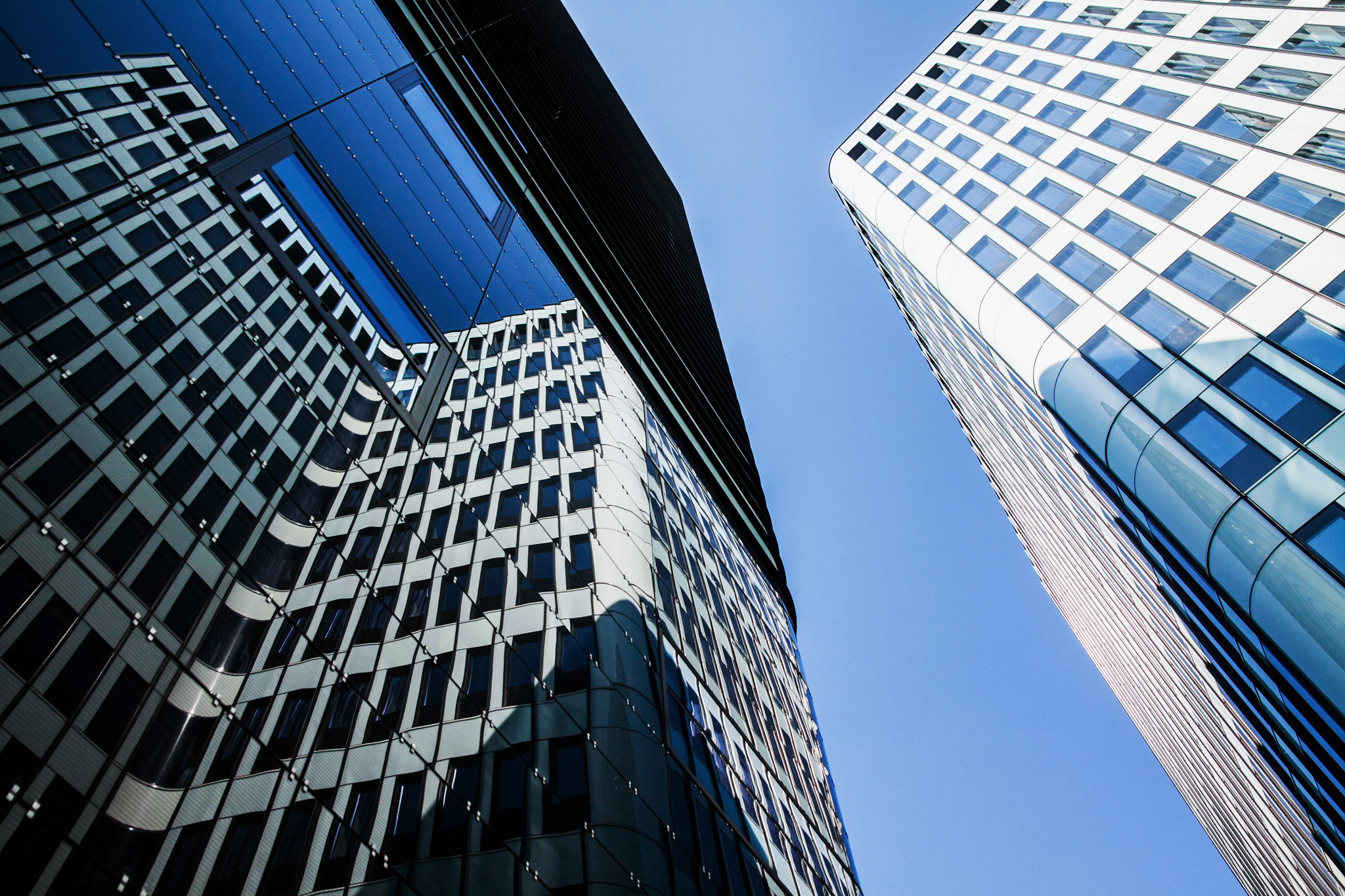 Sigma 17-70mm F2.8-4 DC Macro OS HSM sample photo. Modern financial office building photography