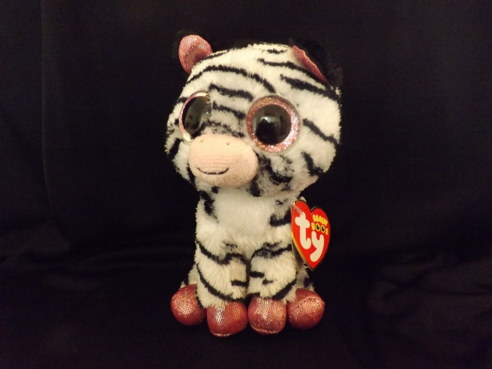 Fujifilm FinePix S4250WM sample photo. Black and white zebra beanie boo photography