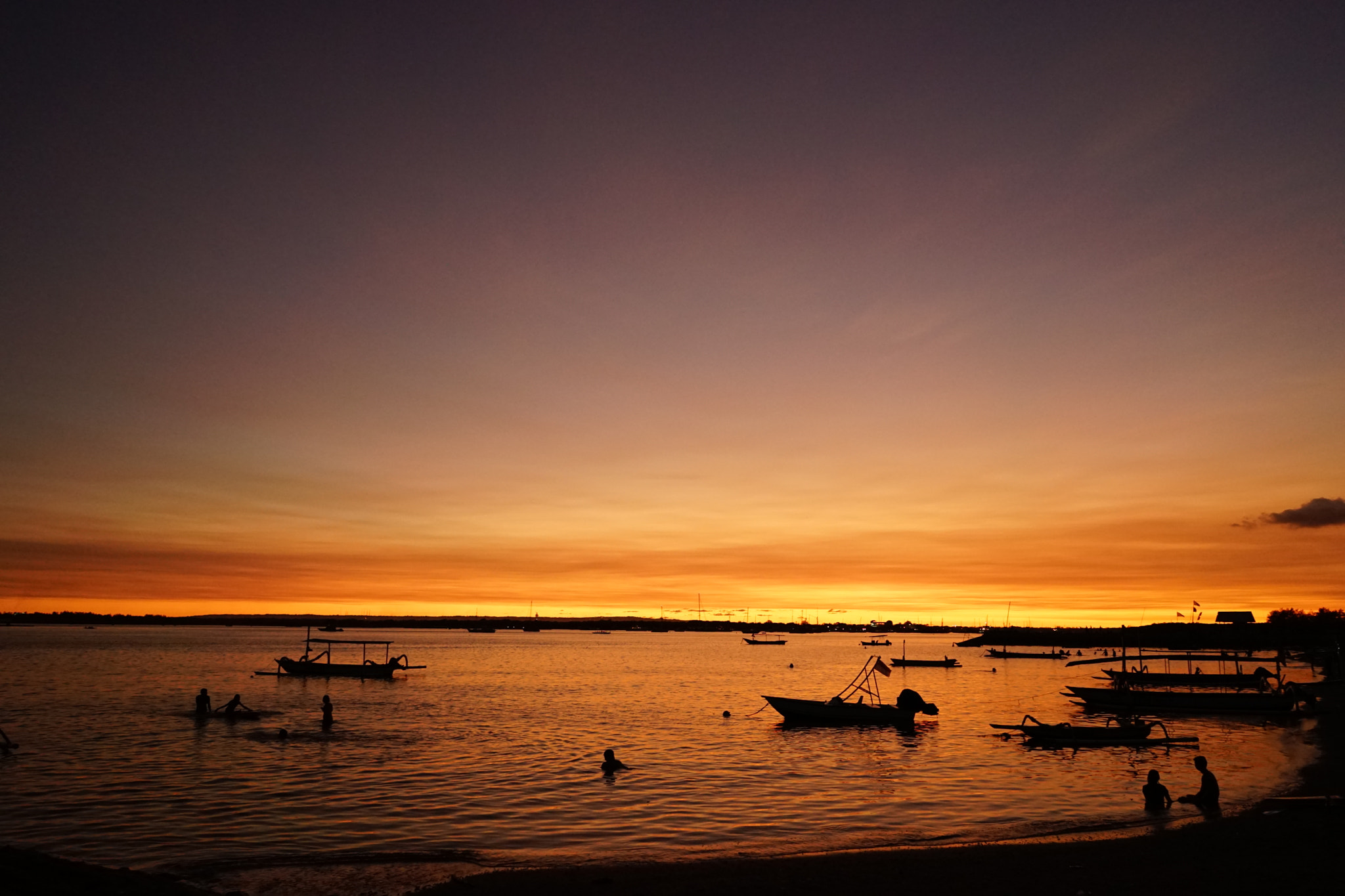 Sony FE 28mm F2 sample photo. Sunset story photography