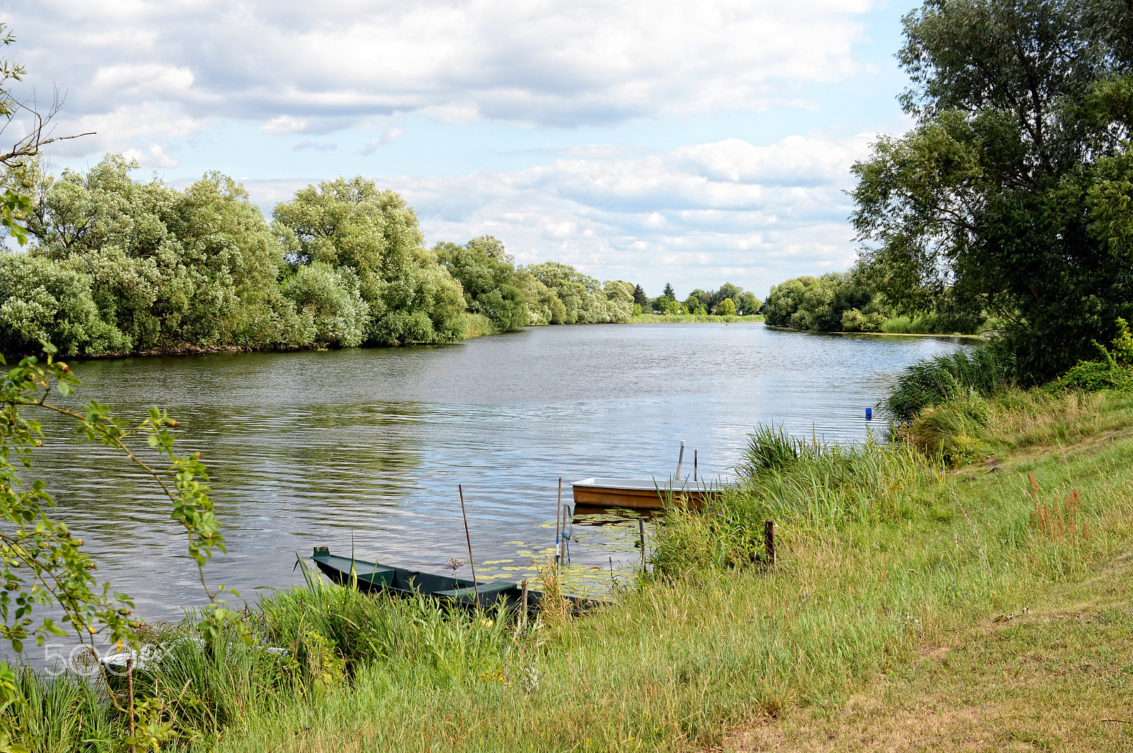 Nikon D800 + Sigma 30mm F1.4 EX DC HSM sample photo. Havel river  (brandenburg, germany). boats on shore photography