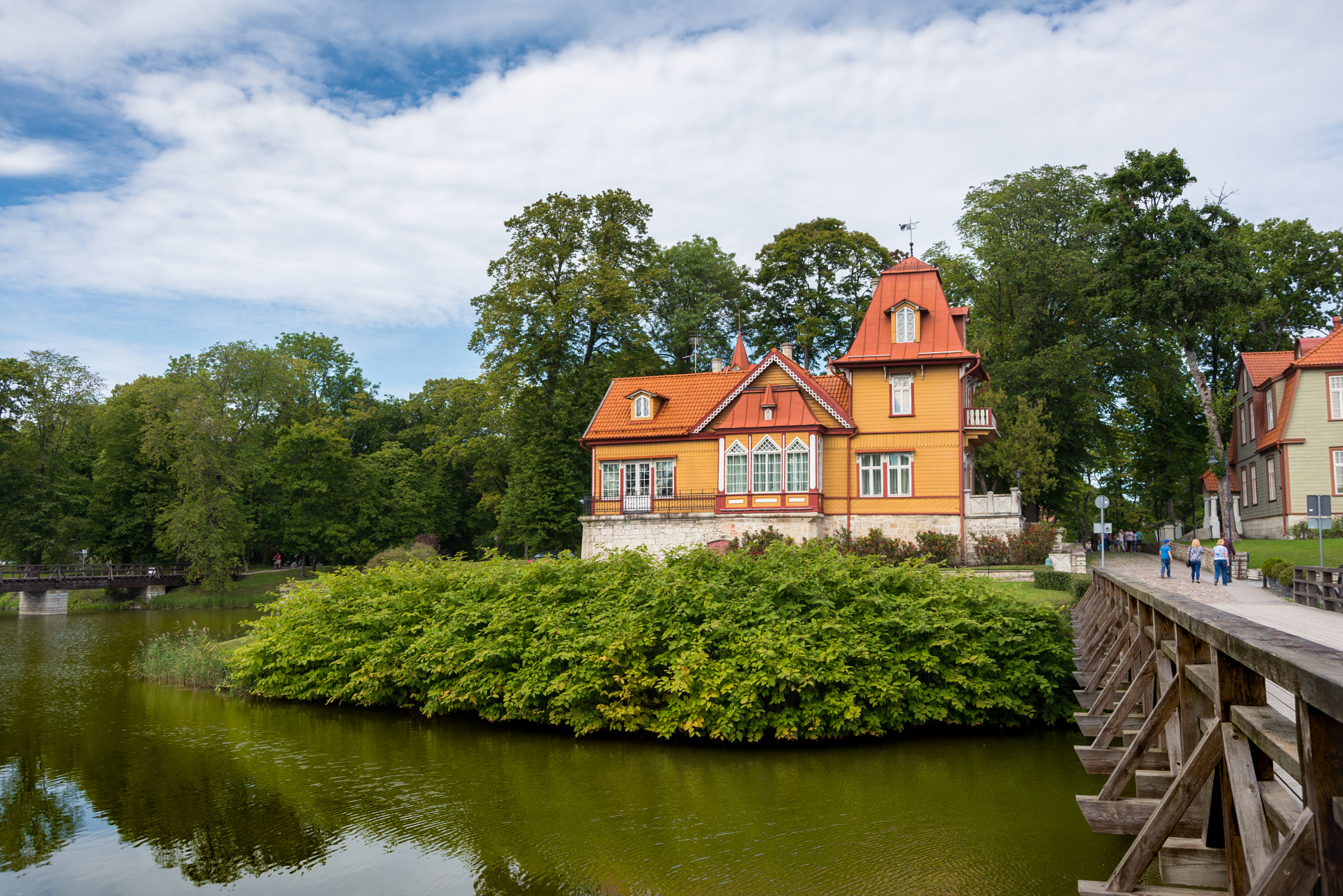 AF Zoom-Nikkor 28-70mm f/3.5-4.5D sample photo. Ekesparre residence photography