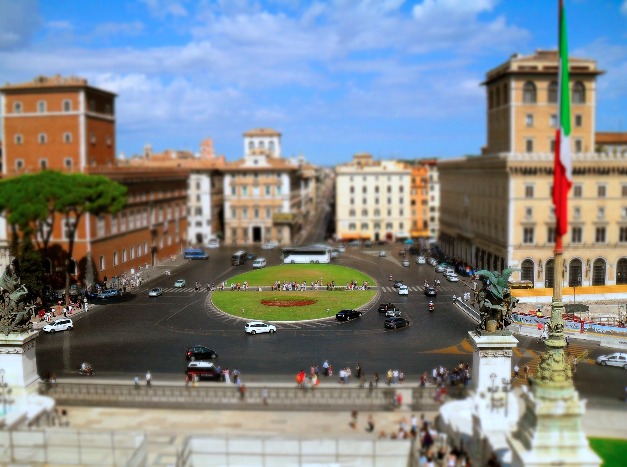 Samsung PL50 / VLUU PL50 /  SL202 sample photo. Piazza venezia diorama photography