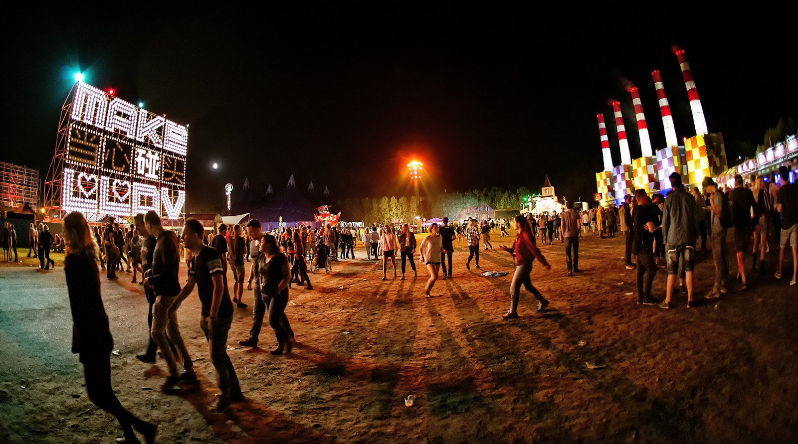 Nikon D4S + Nikon AF Fisheye-Nikkor 16mm F2.8D sample photo. Tn publiek () photography