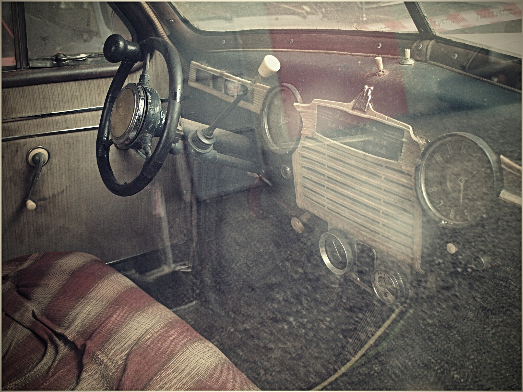 14.00 - 42.00 mm f/3.5 - 5.6 sample photo. The car graveyard... photography