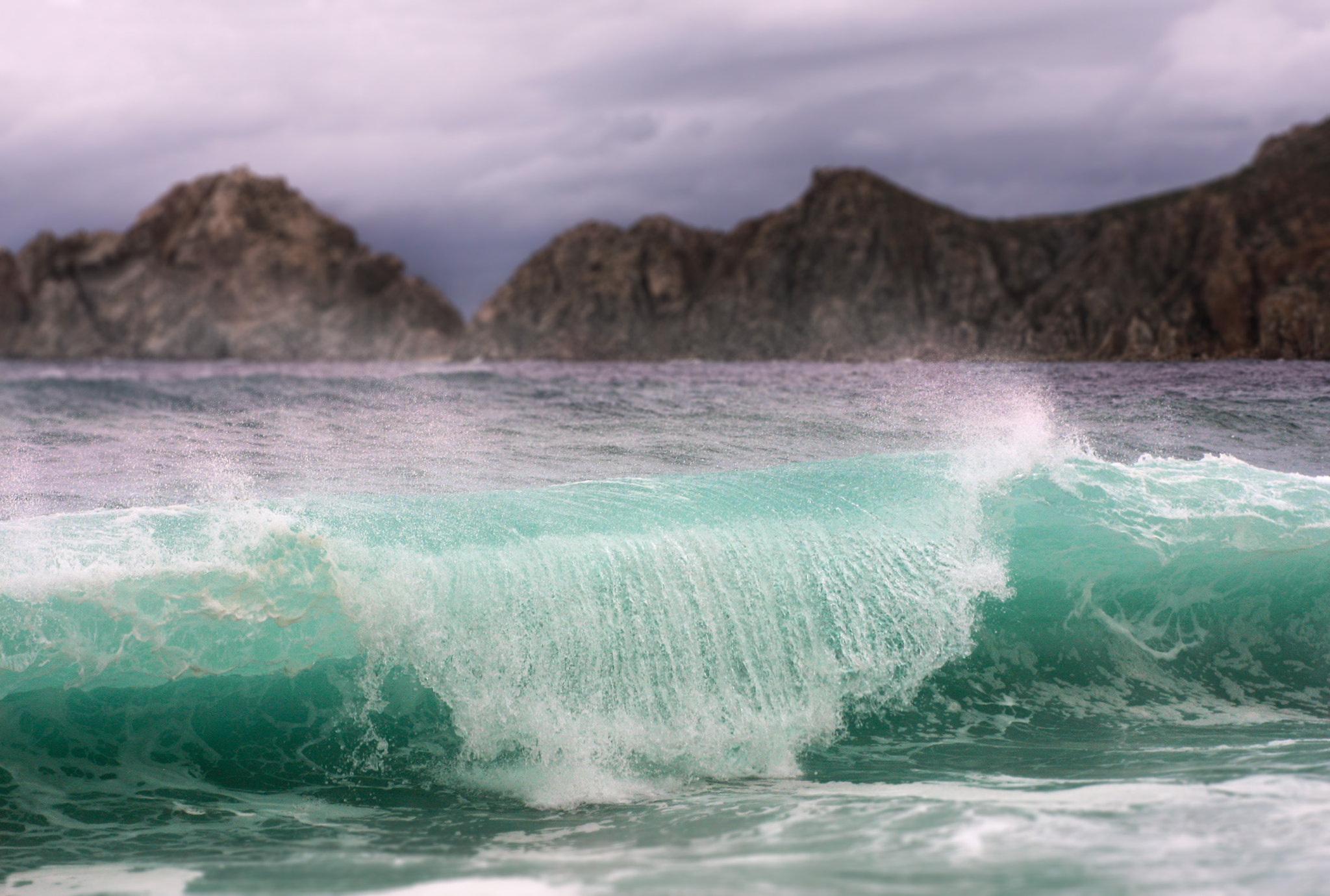 Canon EOS 40D + Canon EF 28-80mm f/2.8-4L sample photo. Cabo wave1 t-storm javier photography