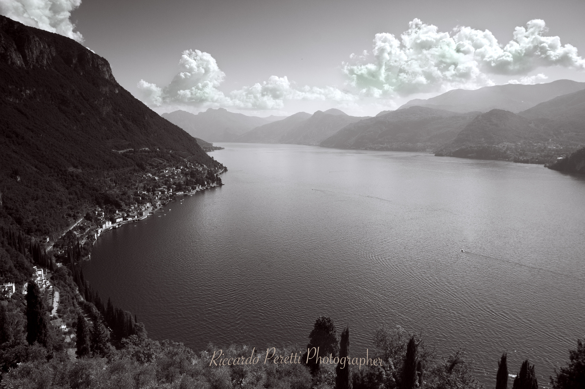 Sigma 17-35mm f/2.8-4 EX DG Aspherical HSM sample photo. Varenna - lc - italy photography