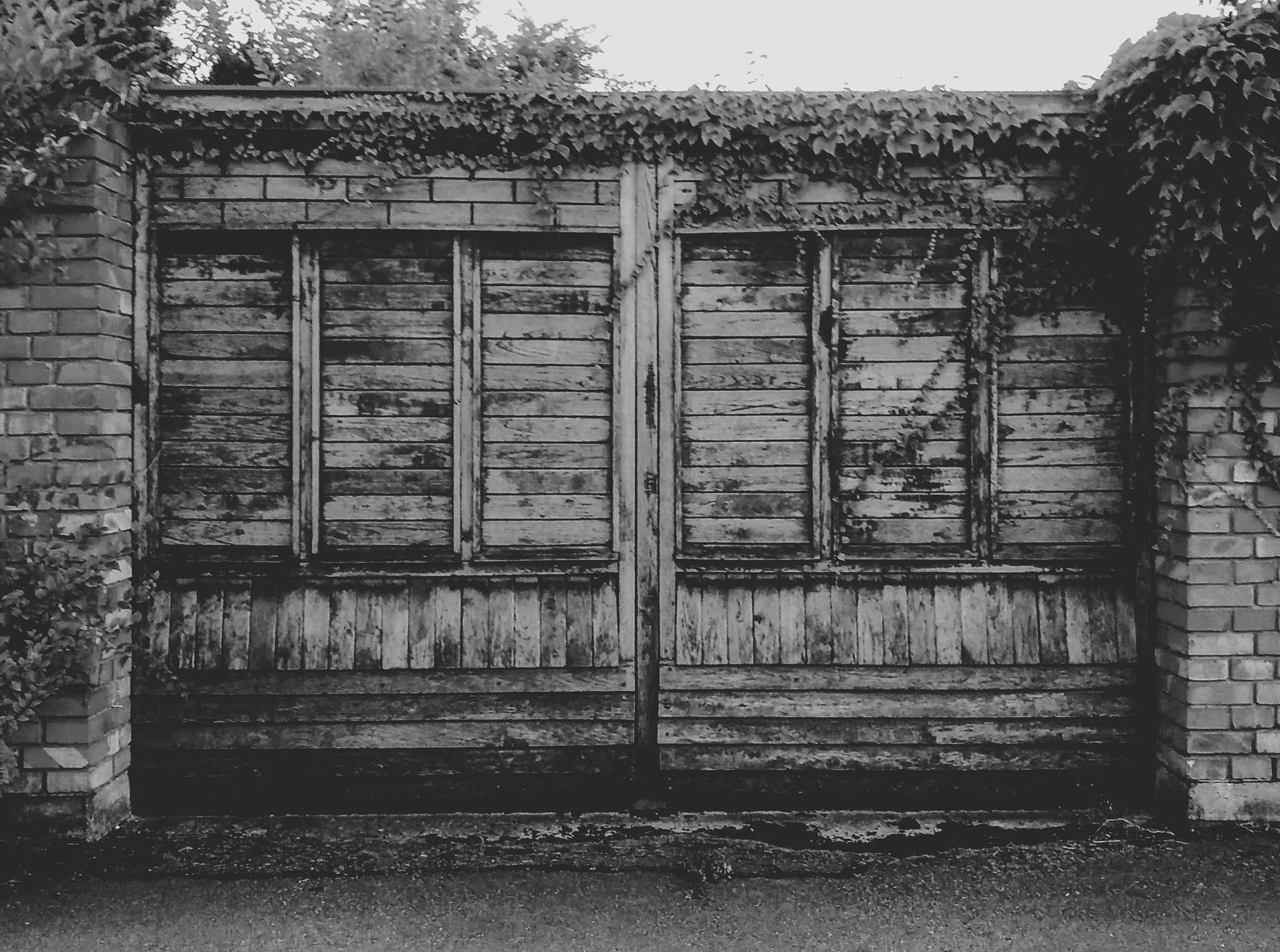 LG LEON 4G LTE sample photo. Abandoned fence photography
