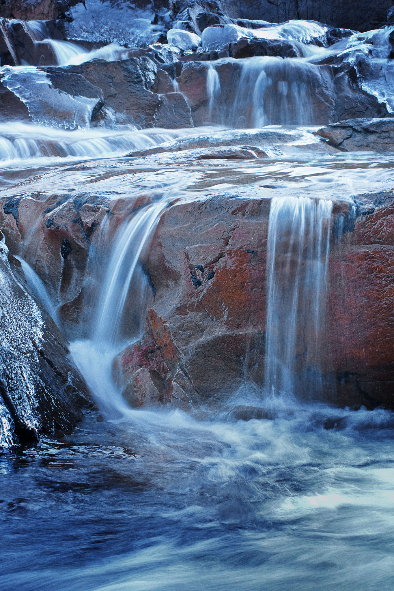 Canon EOS-1D X sample photo. Bottom of the falls photography