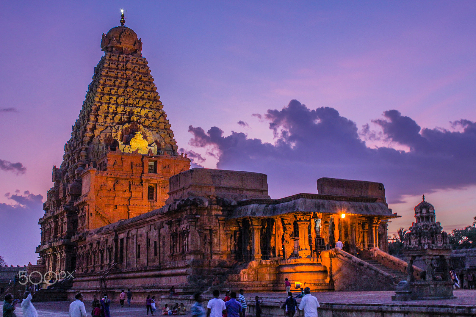 Canon EF-S 18-55mm F3.5-5.6 III sample photo. Brihadeshwara temple, india, tamil nadu, tanjore photography