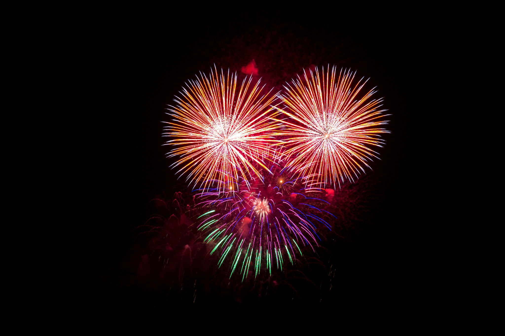 Canon EOS 650D (EOS Rebel T4i / EOS Kiss X6i) sample photo. Fireworks photography