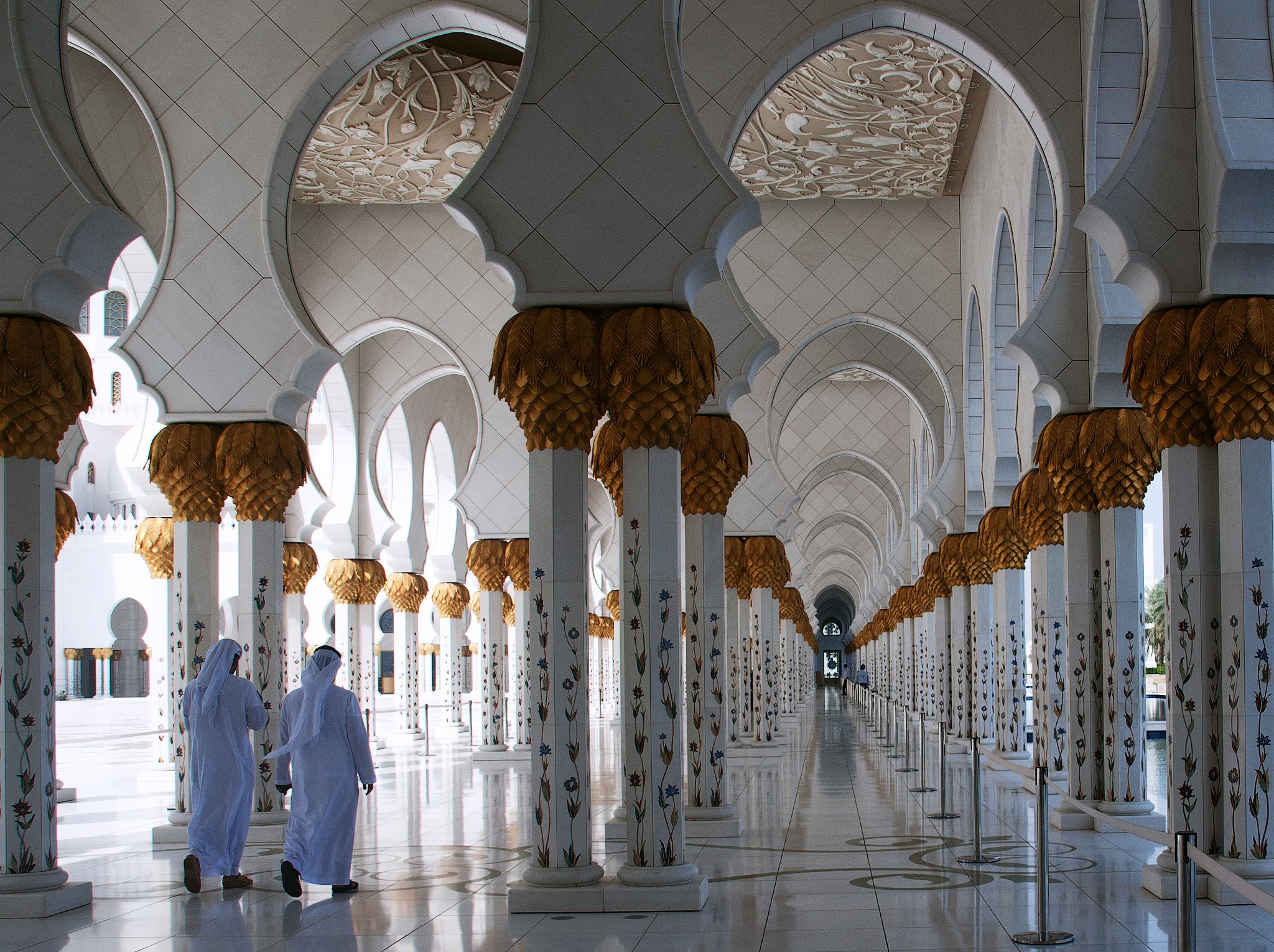 Sigma 18-200mm F3.5-6.3 DC OS HSM sample photo. One more from sheikh zayed grand mosque photography