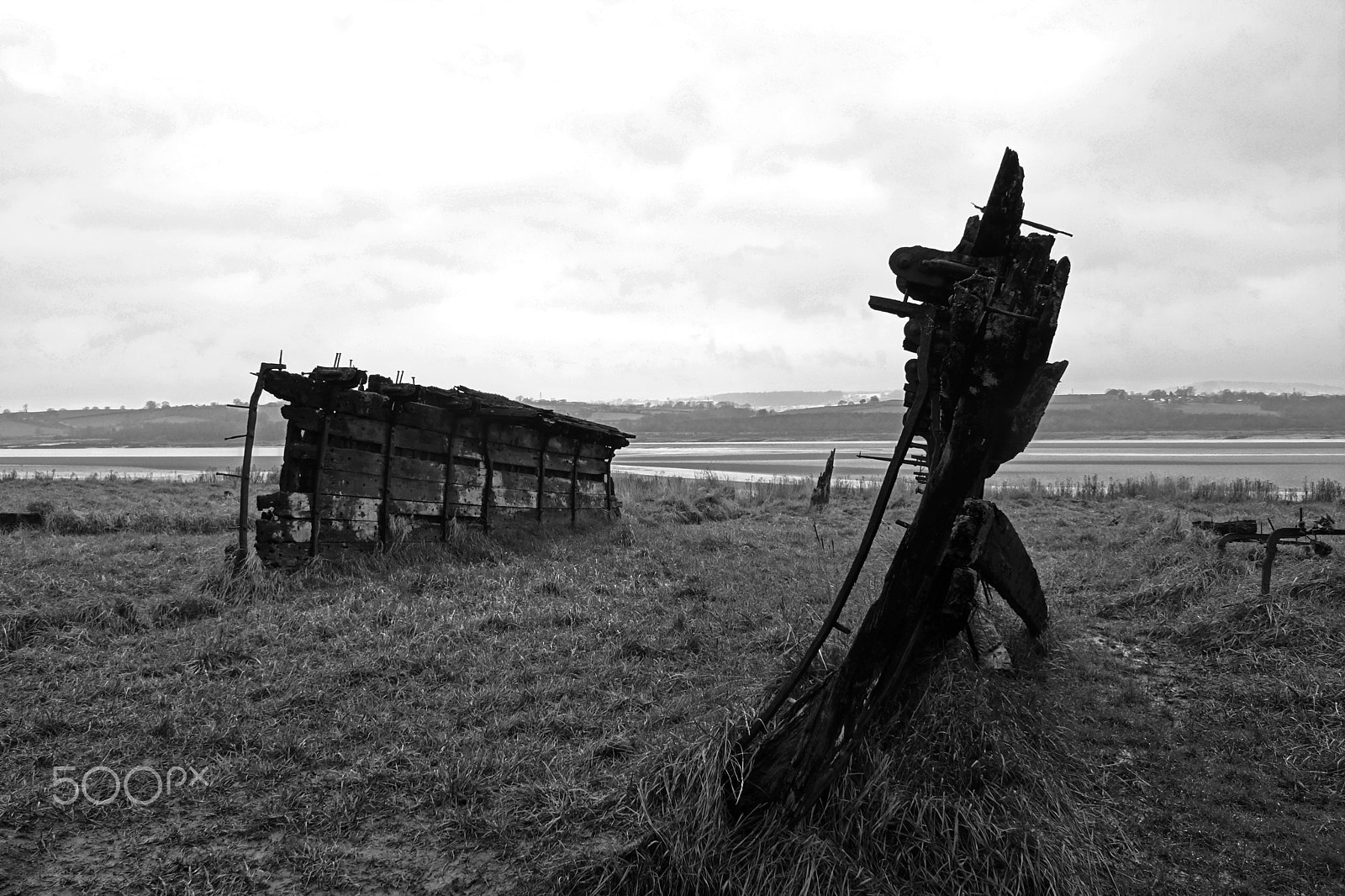 Sony DT 18-70mm F3.5-5.6 sample photo. Husk of a boat photography