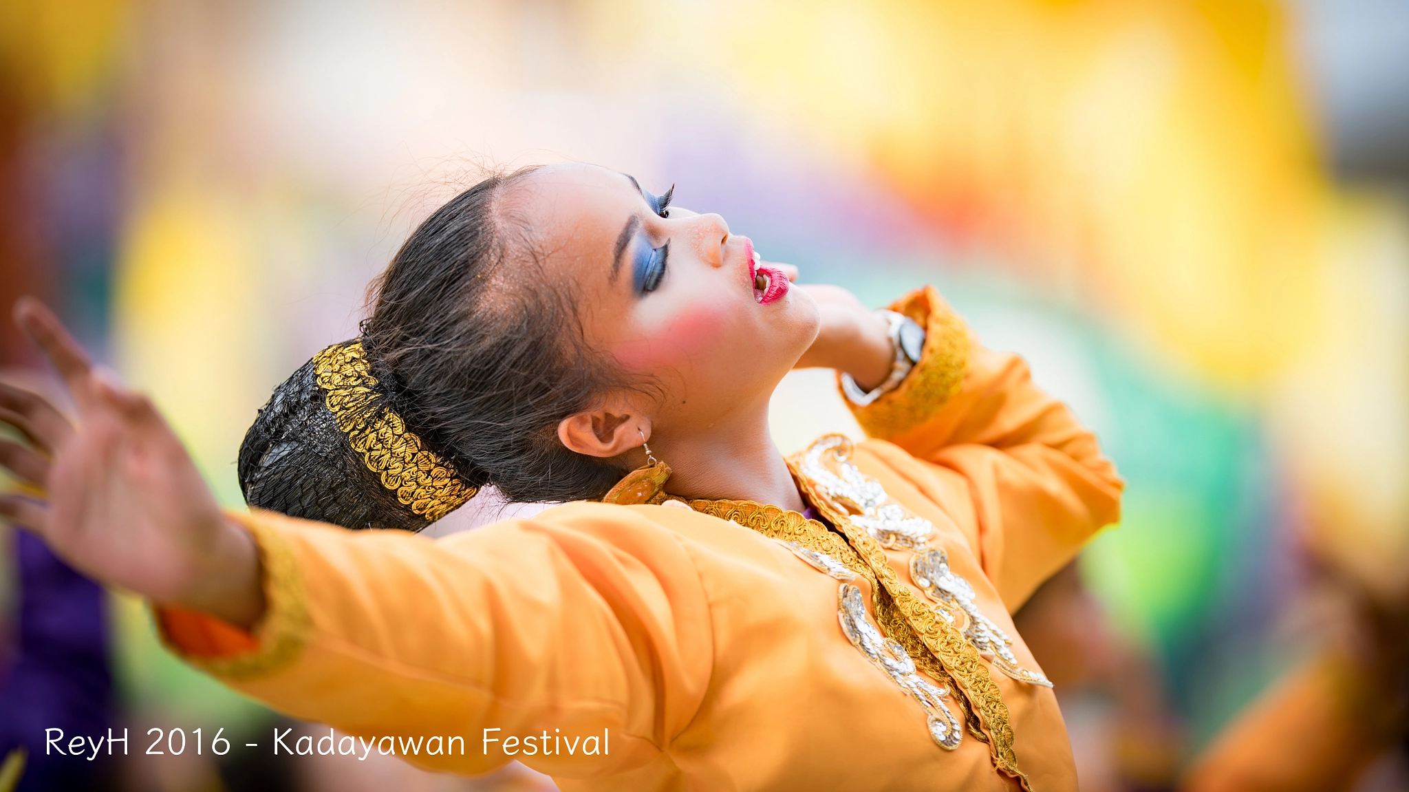 Sony a7R II + Canon EF 200mm F2L IS USM sample photo. Kadayawan festival 2016 photography