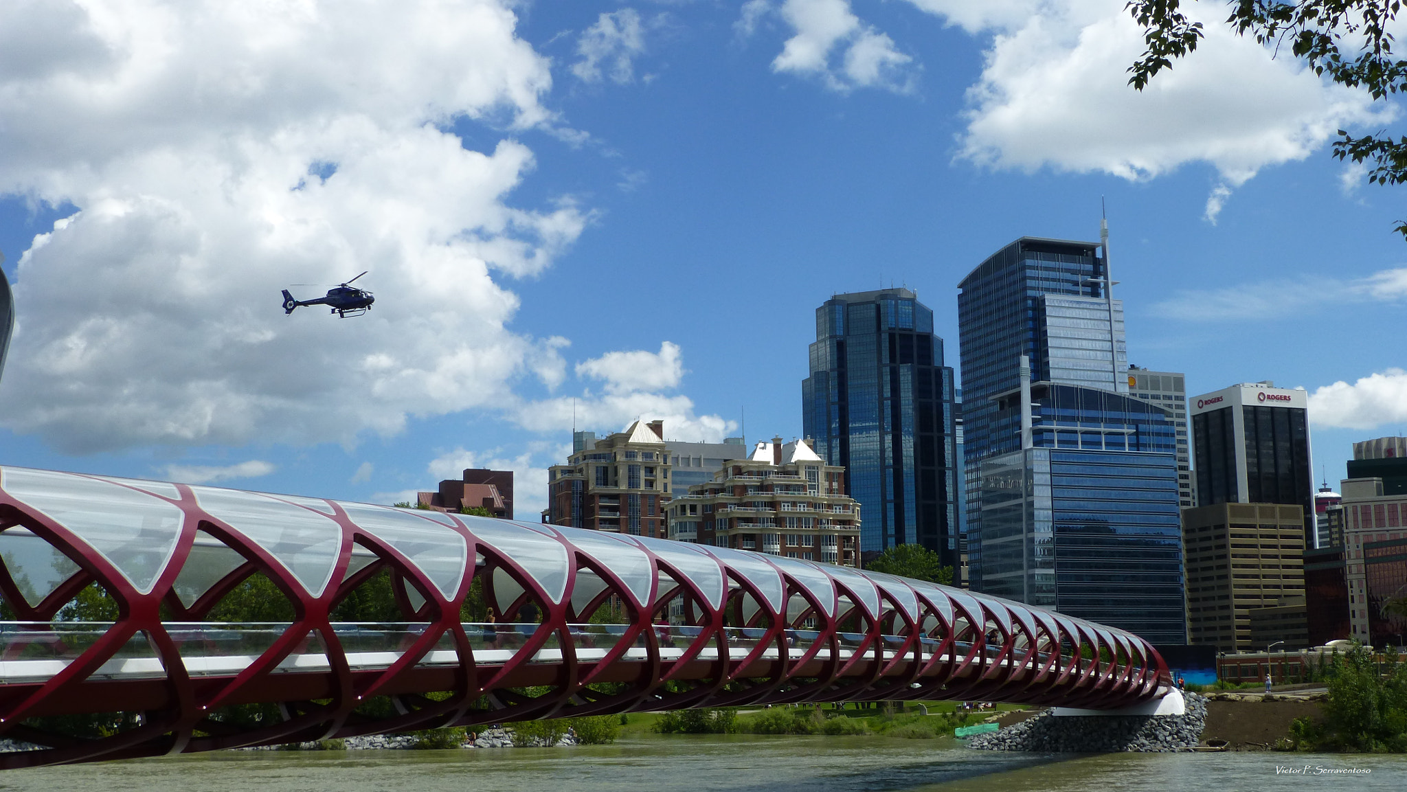 Panasonic Lumix DMC-ZS20 (Lumix DMC-TZ30) sample photo. Calgary peace bridge photography