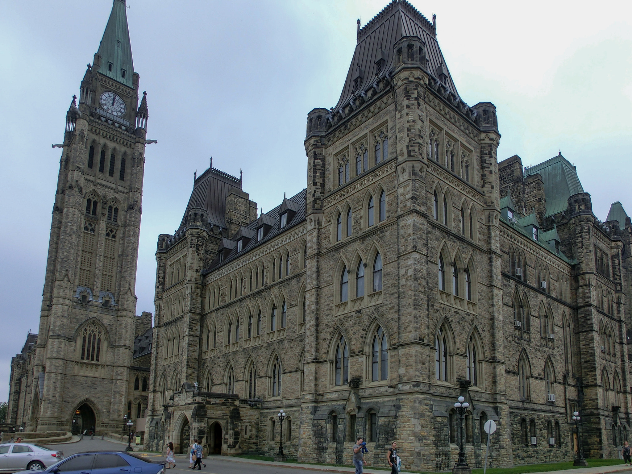 CASIO EX-ZR100 sample photo. Parliament of canada ottawa photography