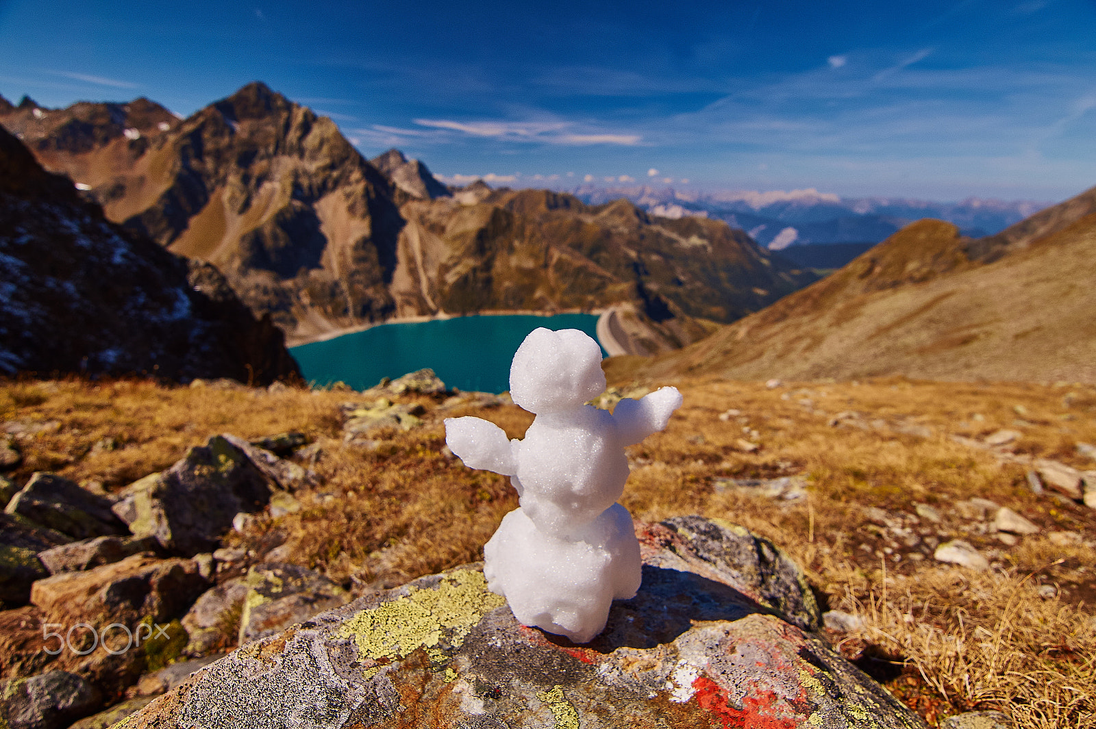 Sony SLT-A58 + 20mm F2.8 sample photo. Snowman.jpg photography