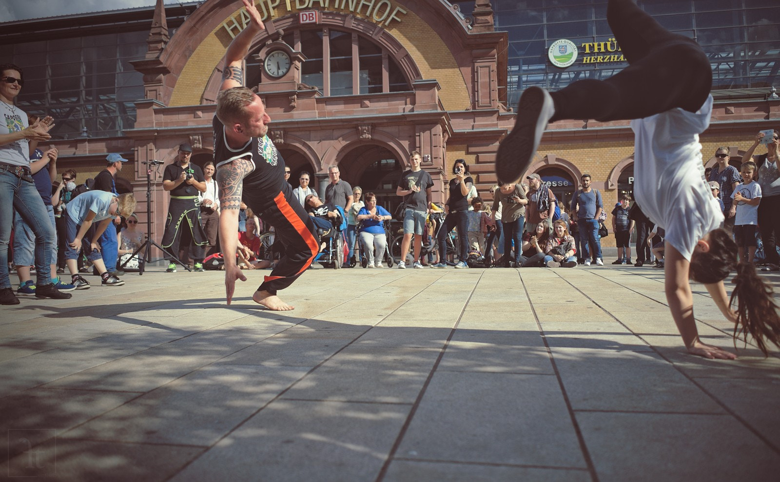 Sony a7 II sample photo. Capoeira_am_bahnhof photography