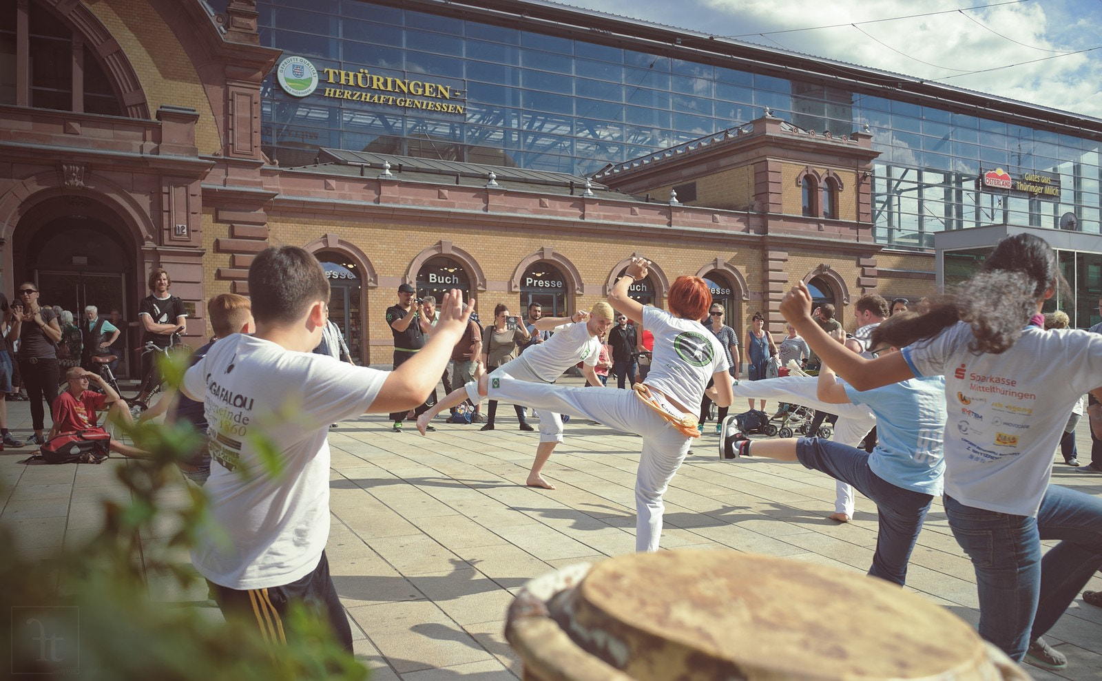 Sony a7 II sample photo. Capoeira_am_bahnhof photography