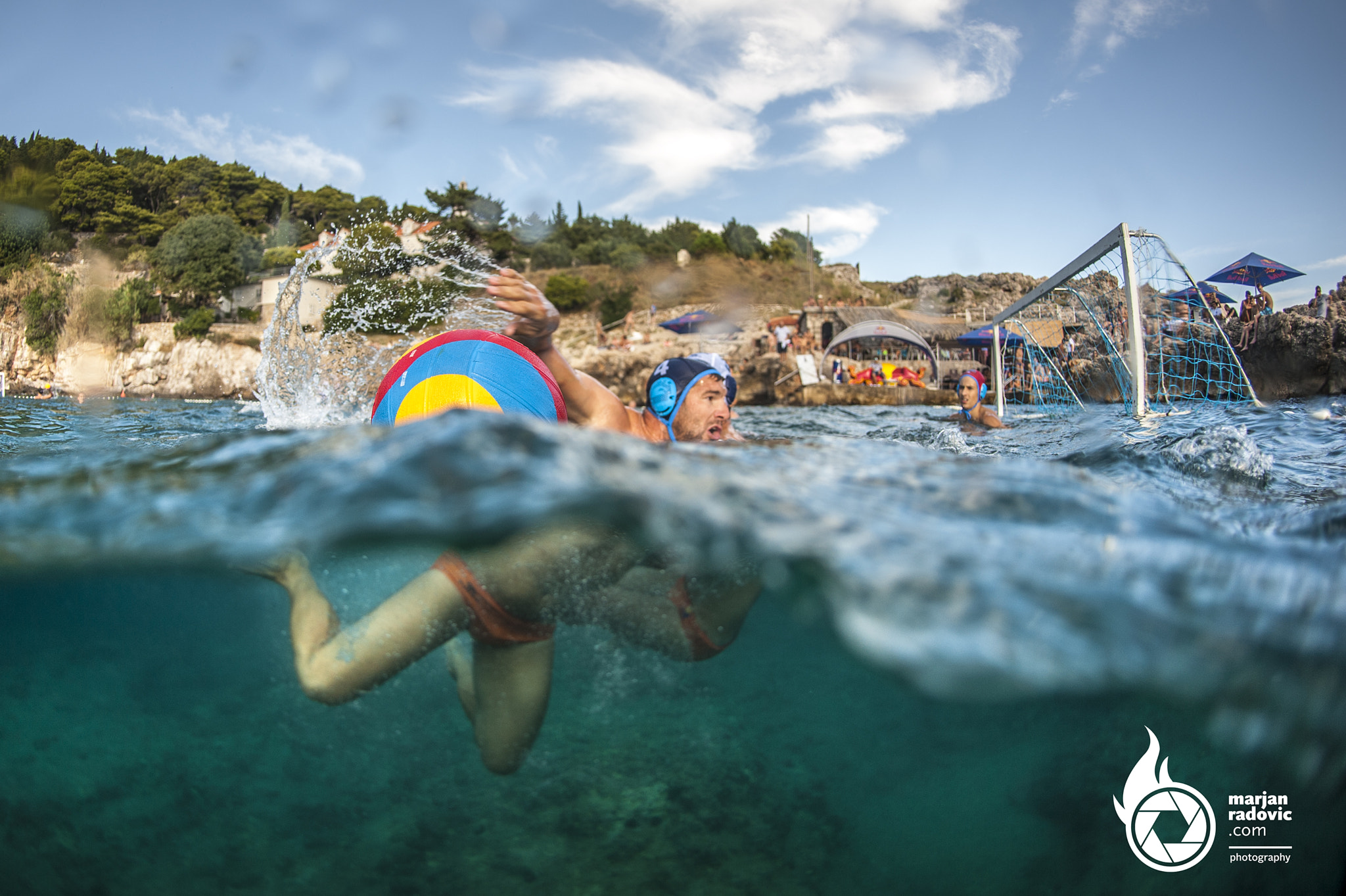 Nikon D3 + Nikon AF Fisheye-Nikkor 16mm F2.8D sample photo. Waterpolo photography