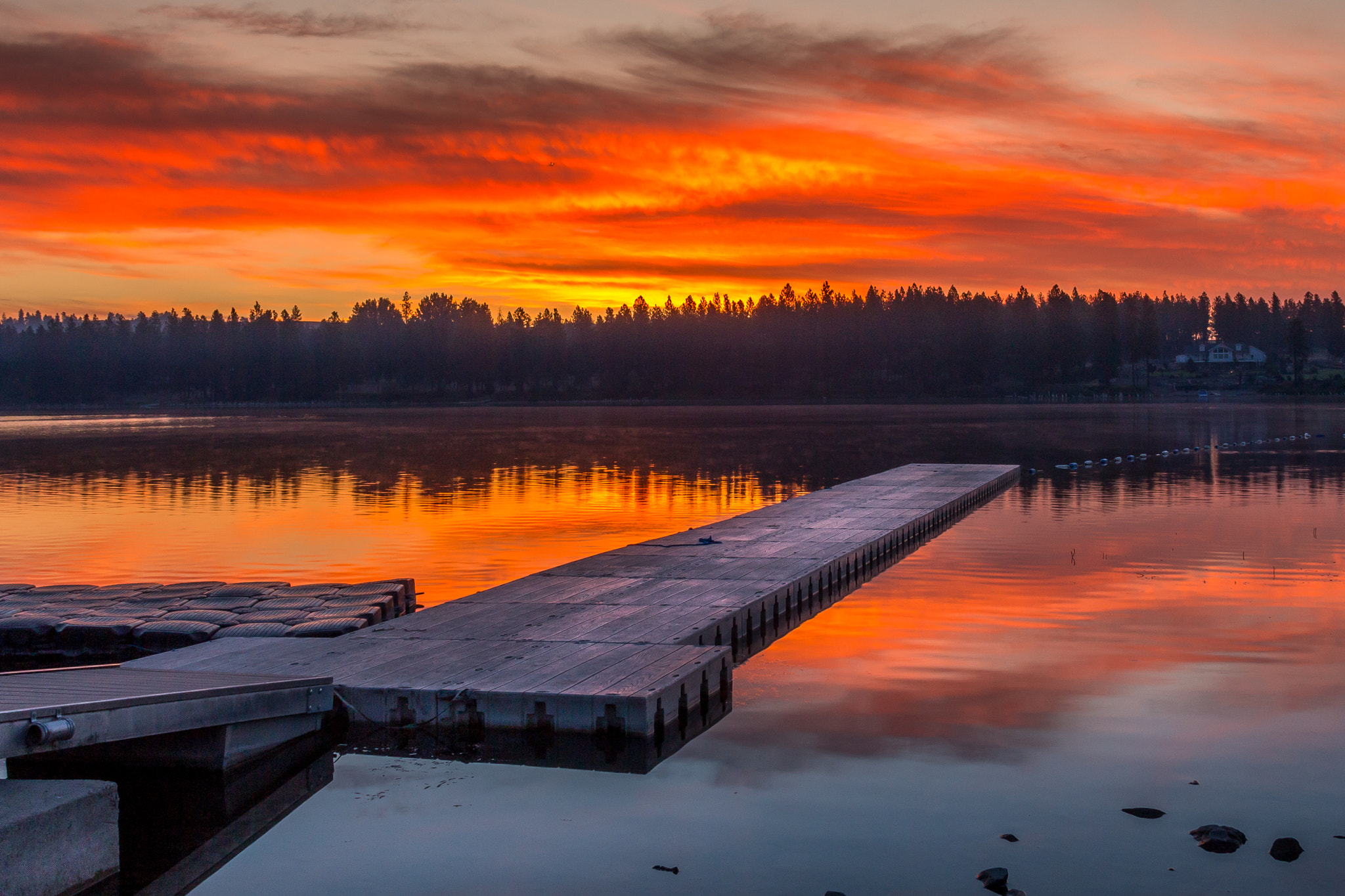 Canon EF-S 17-55mm F2.8 IS USM sample photo. Silver lake early morning photography