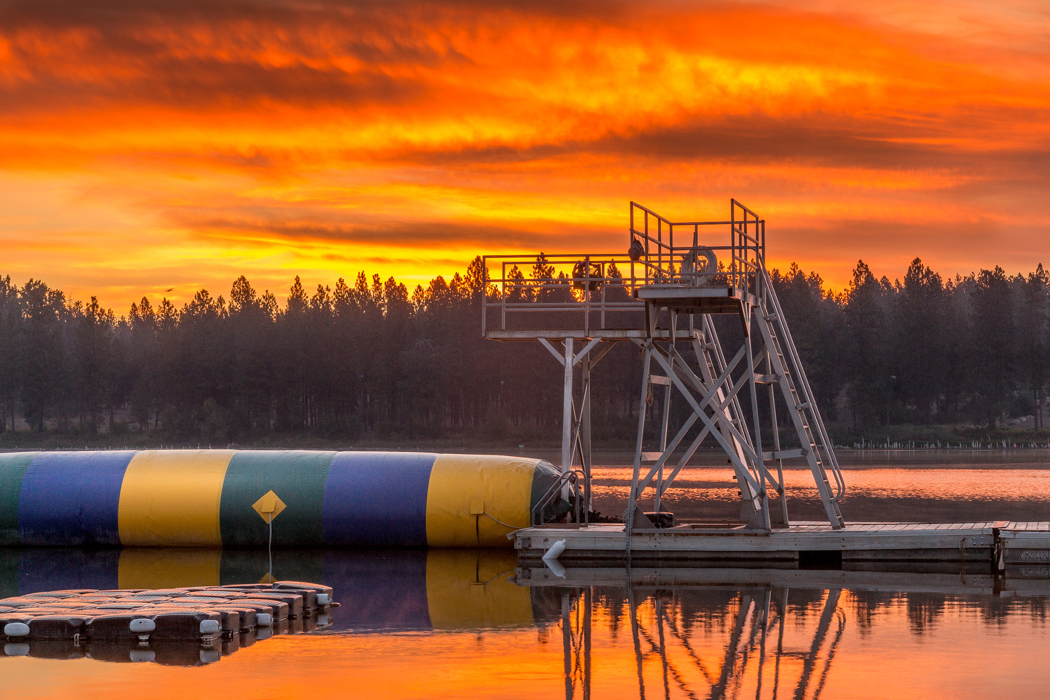 Canon EF-S 17-55mm F2.8 IS USM sample photo. Silver lake before campers awake photography