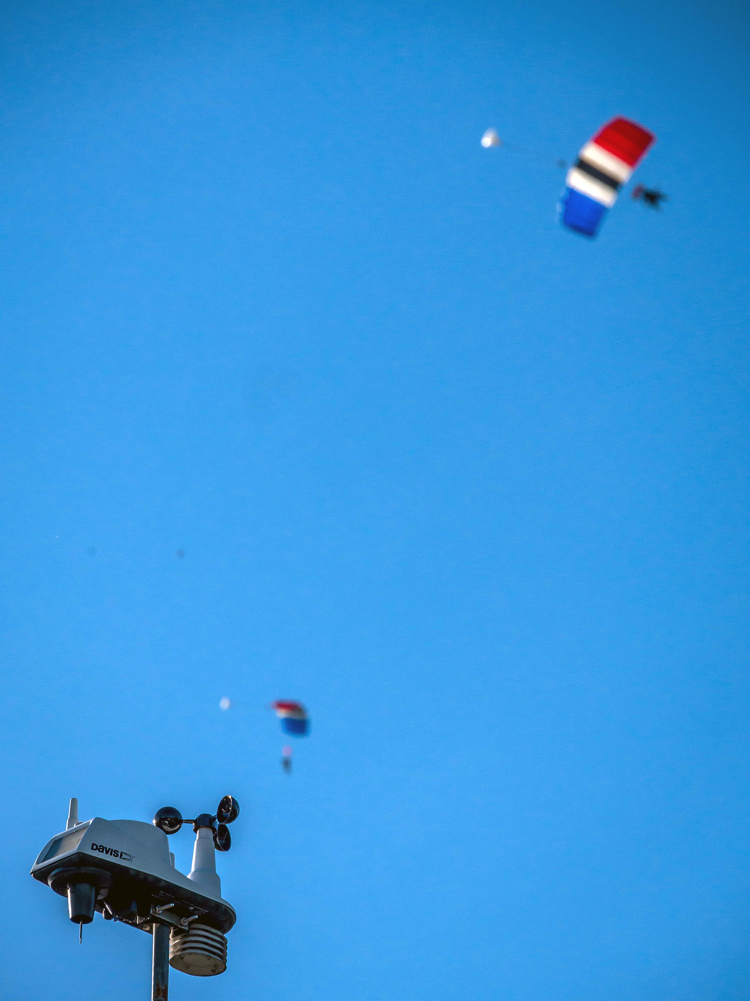Panasonic Lumix DMC-GH3 sample photo. Dropping in photography