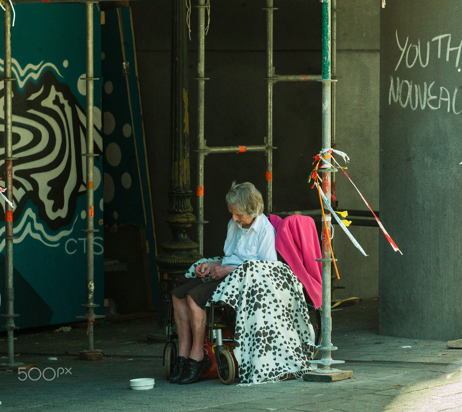 Leica M9 + Leica Macro-Elmar-M 90mm F4 sample photo. After a long life...this. photography