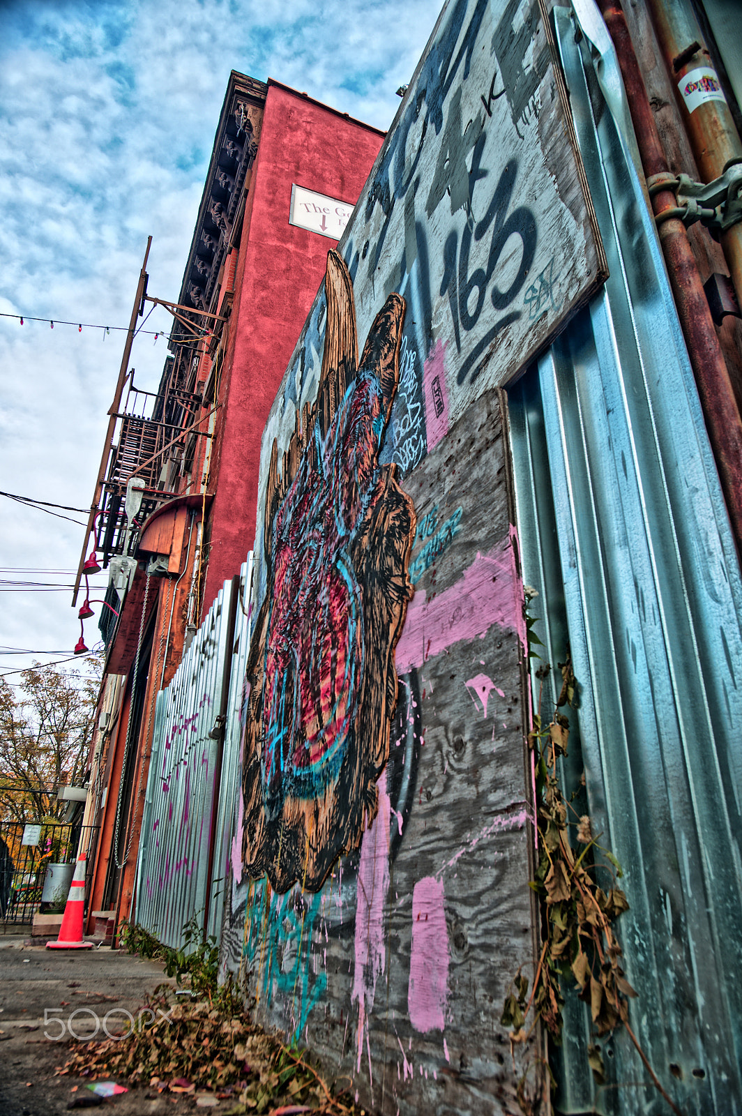 HD Pentax DA 15mm F4 ED AL Limited sample photo. Steel and grafitti photography