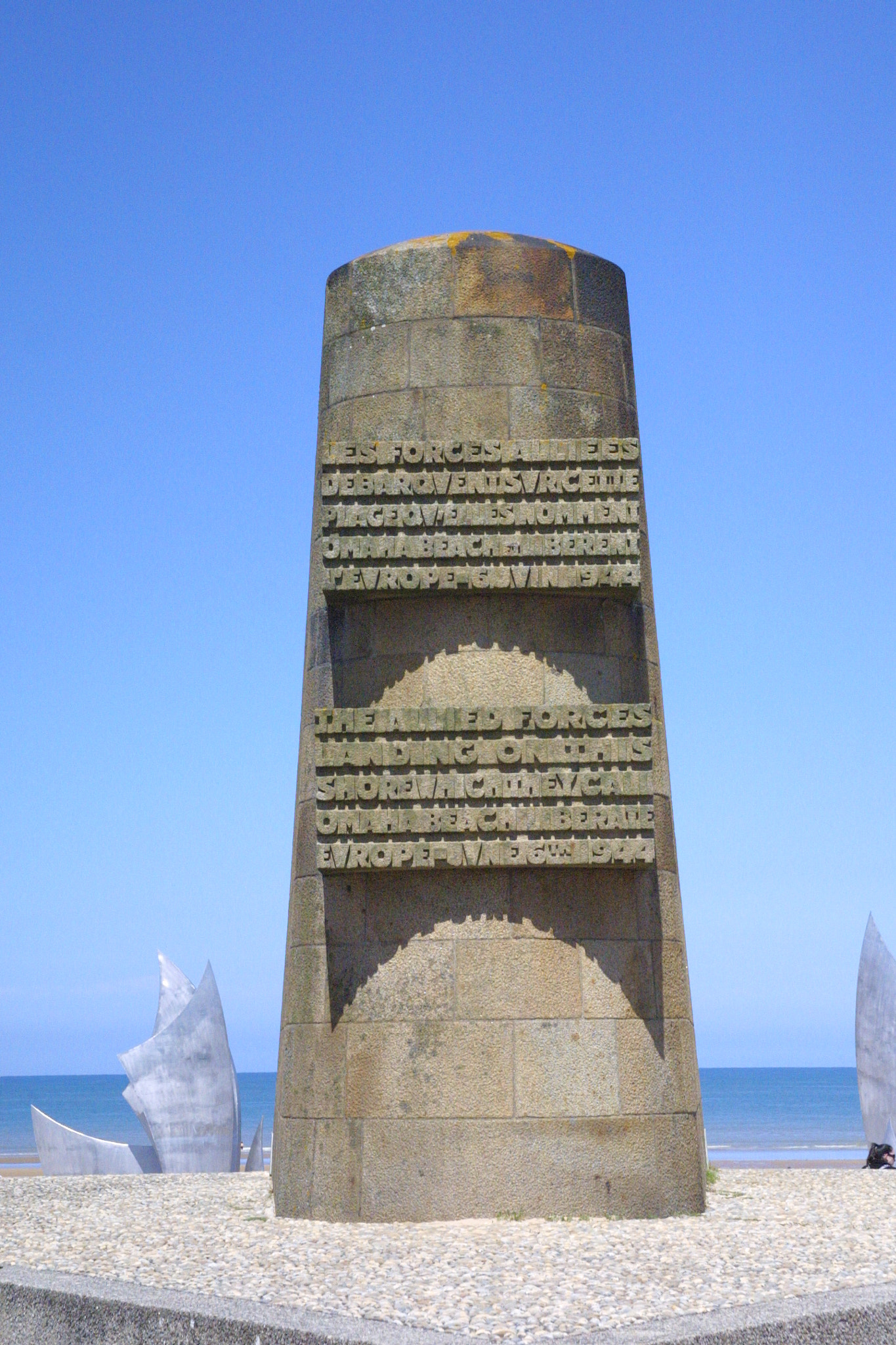 Canon EOS D30 sample photo. Monument at omaha beach photography