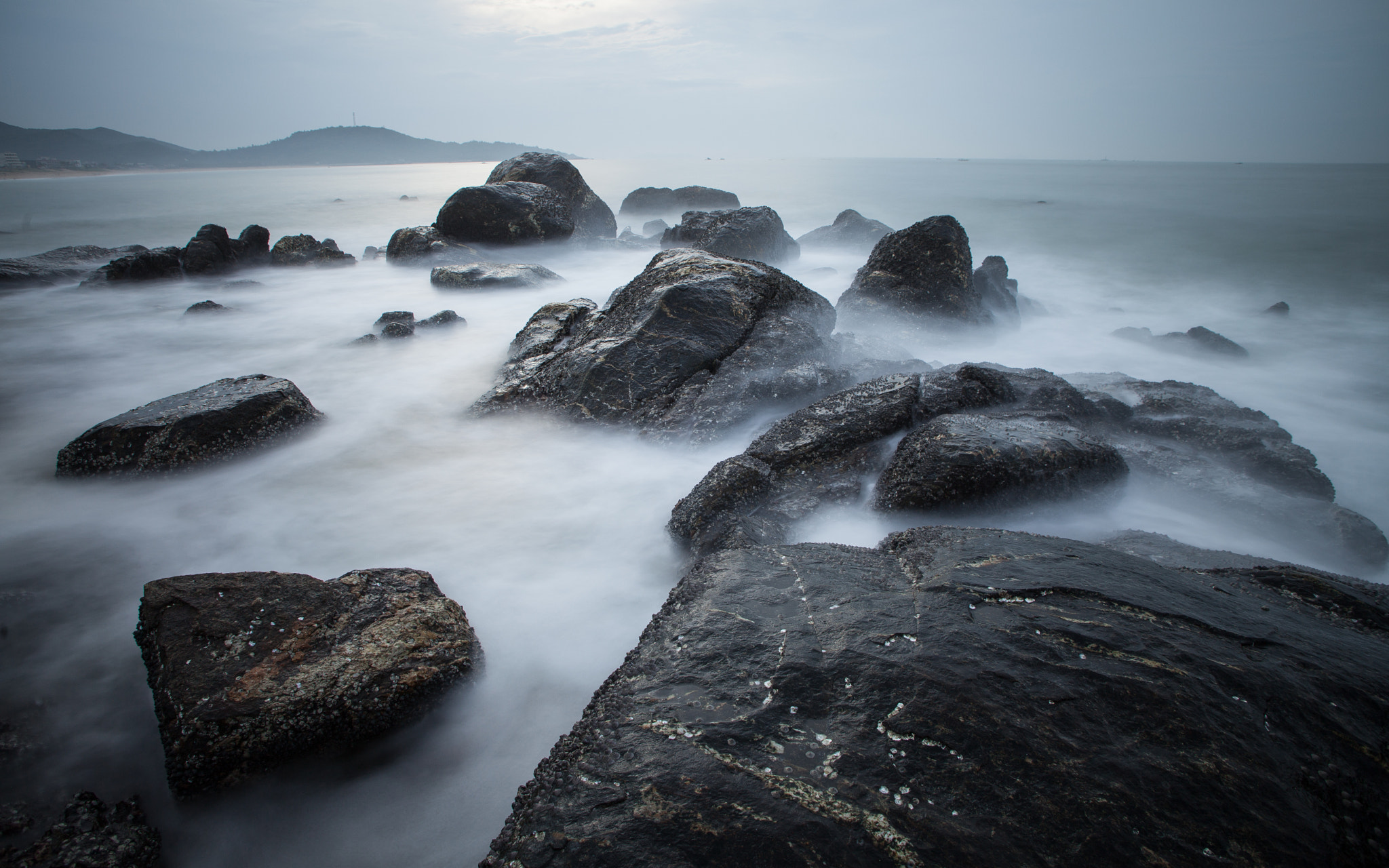 Canon EF 20-35mm F3.5-4.5 USM sample photo. 海陵东岛 photography