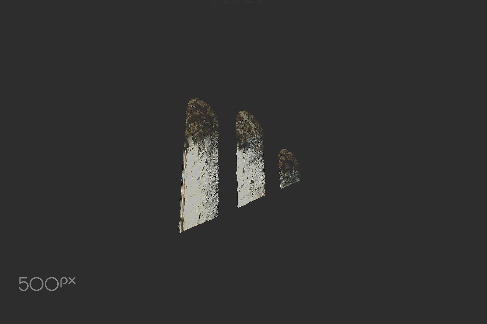 Canon EF-S 18-55mm F3.5-5.6 IS sample photo. Stone windows photography
