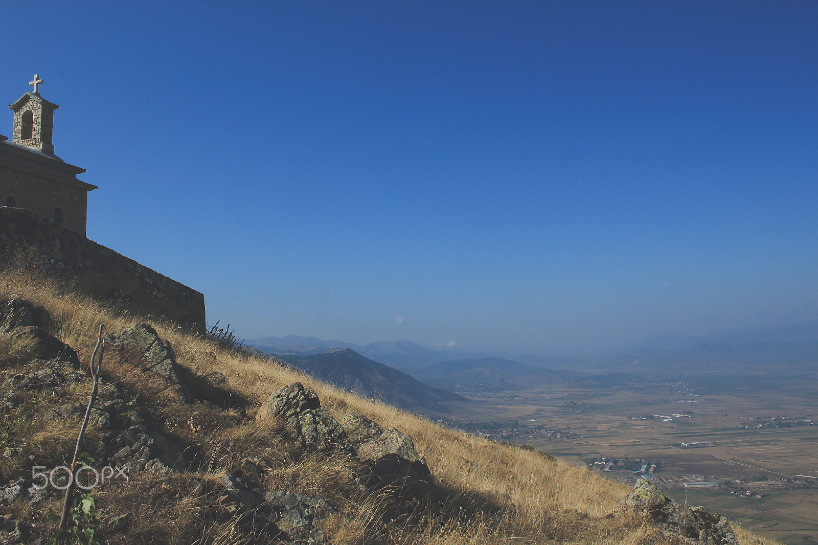 Canon EF-S 18-55mm F3.5-5.6 IS sample photo. The church on the mountain photography
