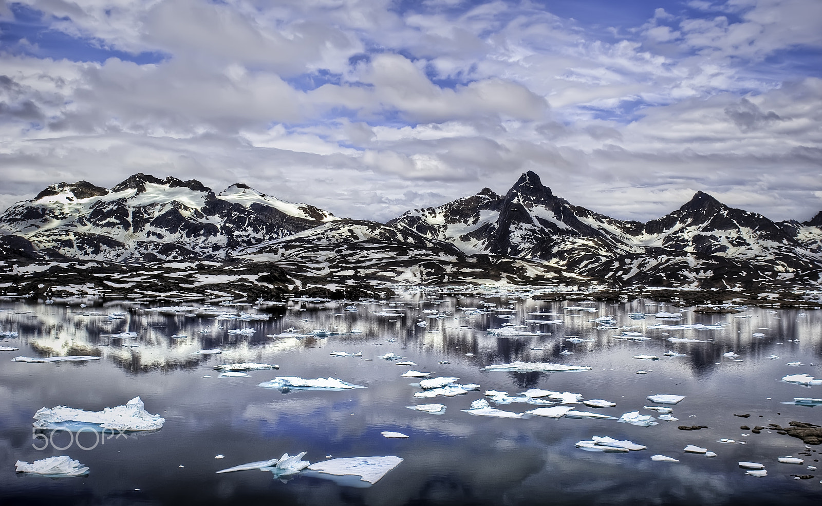 Nikon D40X sample photo. Tasiilaq greenland photography