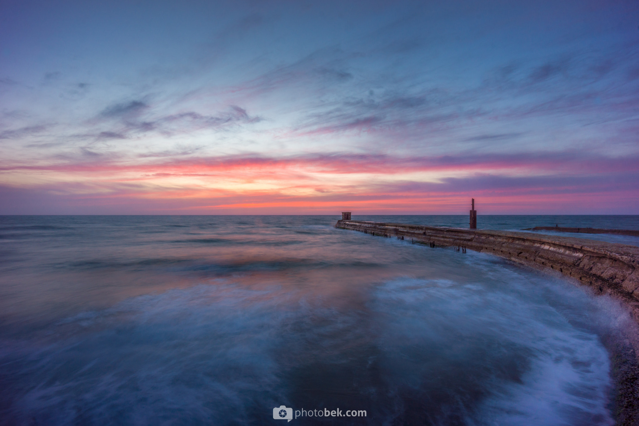 Sony Alpha NEX-7 + Sony E 10-18mm F4 OSS sample photo. Sunset fire photography