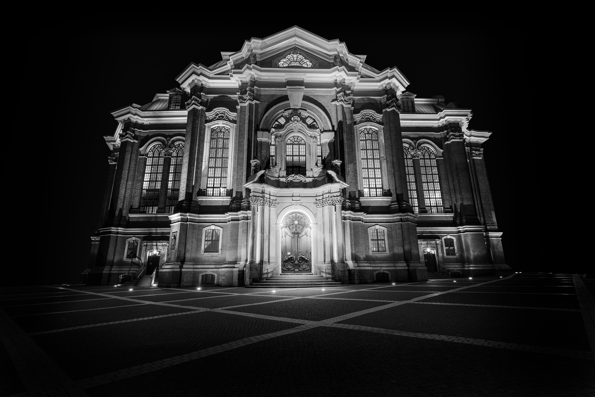Sony a7R + Canon EF 17-40mm F4L USM sample photo. Prachtwerk 1 photography