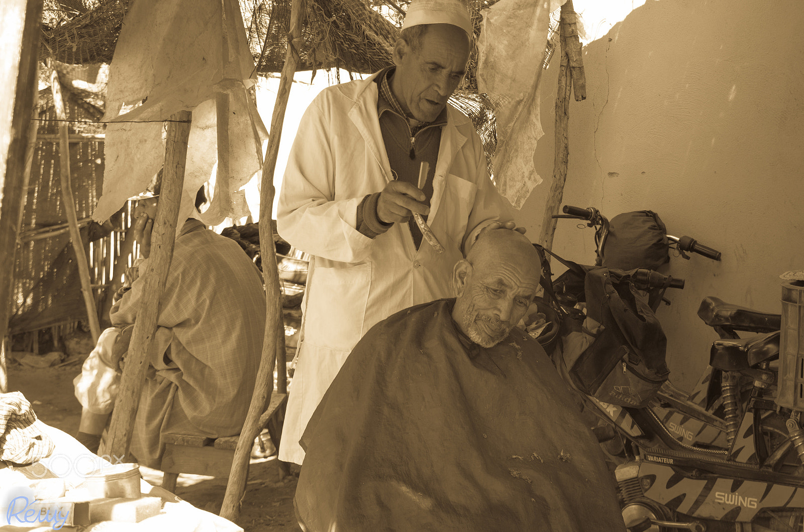 Pentax K-30 + Sigma sample photo. Hairdresser photography