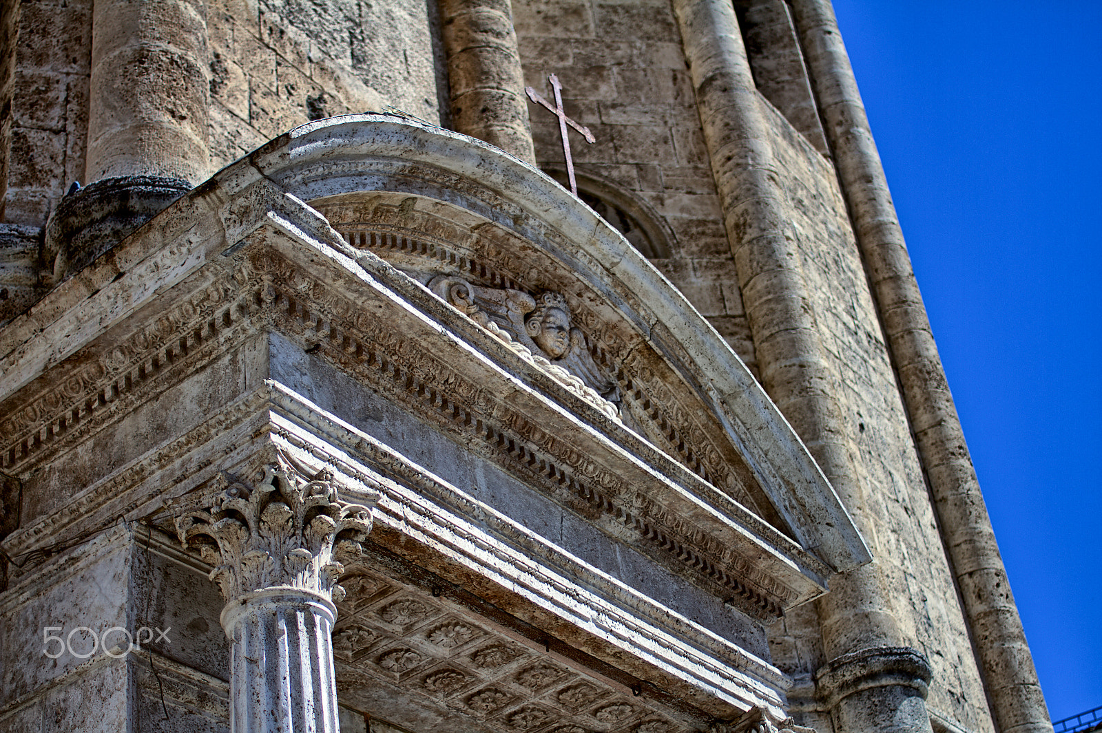 Canon EOS 7D + Canon EF 35mm F2 sample photo. Saint francis transept photography