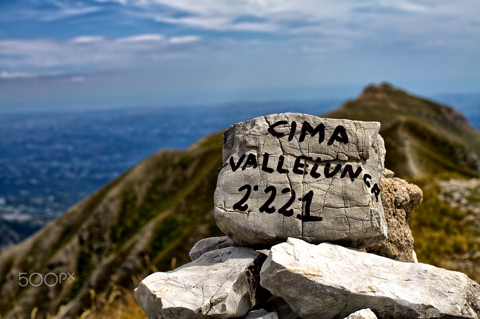 Canon EOS 7D + Canon EF 35mm F2 sample photo. Cima vallelunga photography