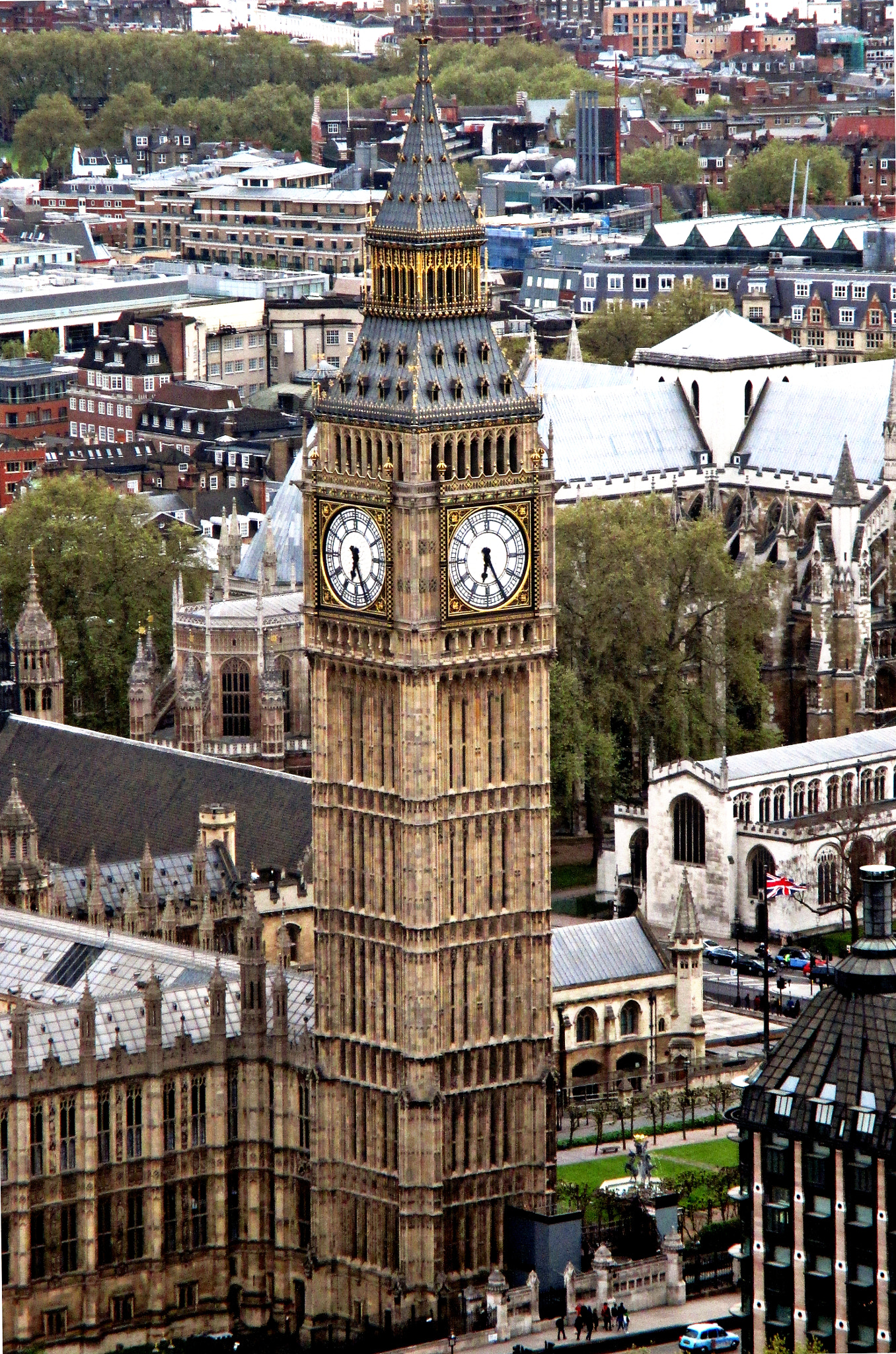 Canon PowerShot ELPH 115 IS (IXUS 132 / IXY 90F) sample photo. Big ben photography