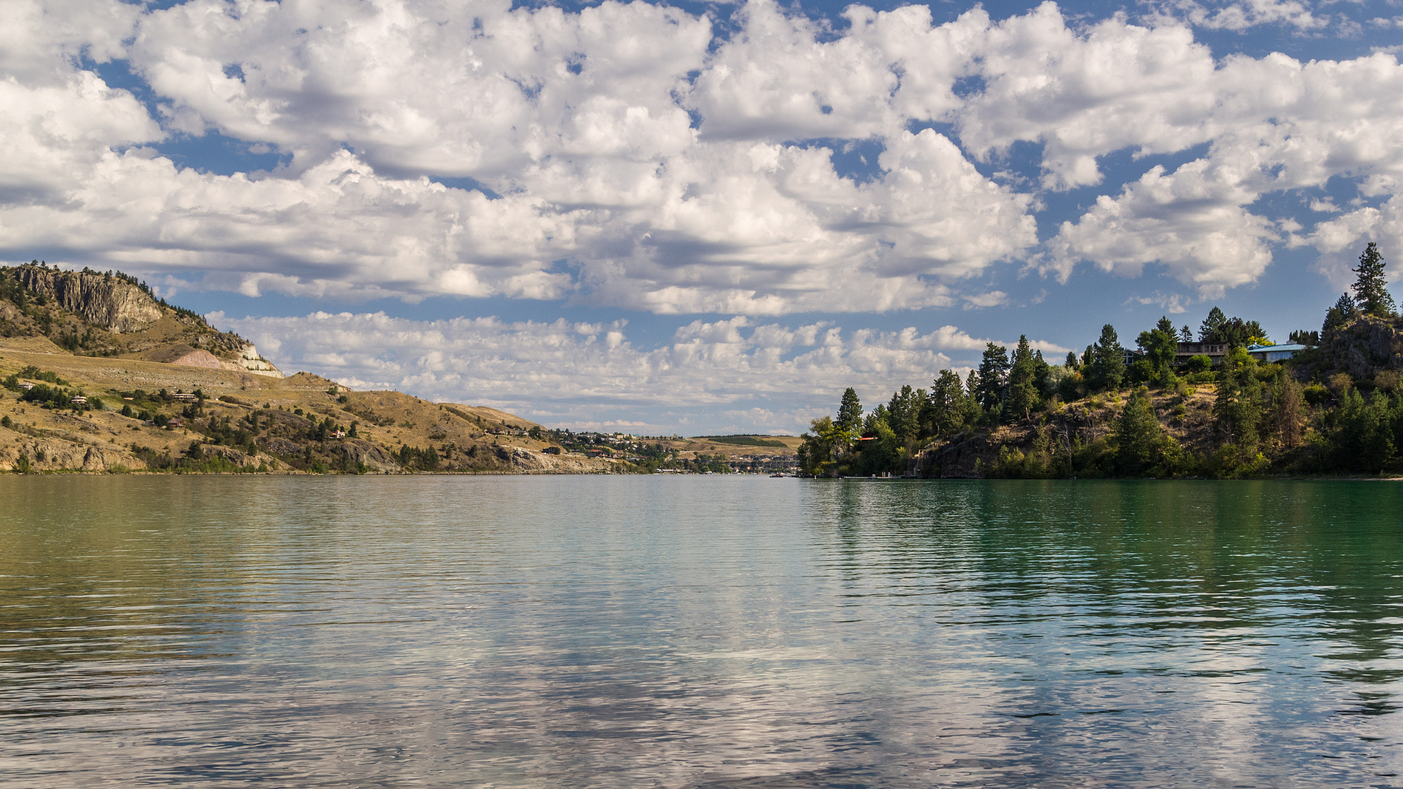 Canon EOS 550D (EOS Rebel T2i / EOS Kiss X4) + Sigma 18-50mm f/2.8 Macro sample photo. Kalamalka lake photography