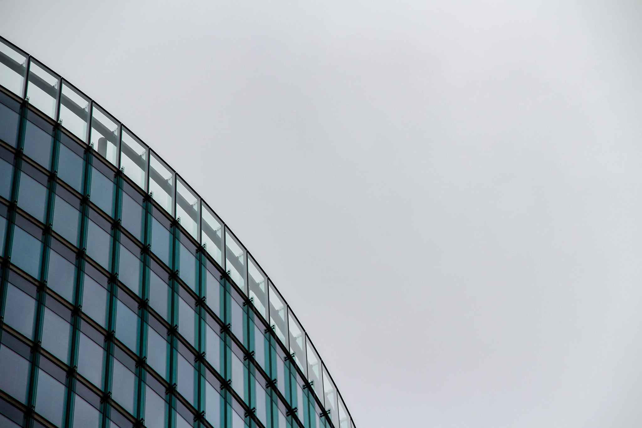 Sigma 18-200mm f/3.5-6.3 DC OS sample photo. Ber10lin building #10 photography