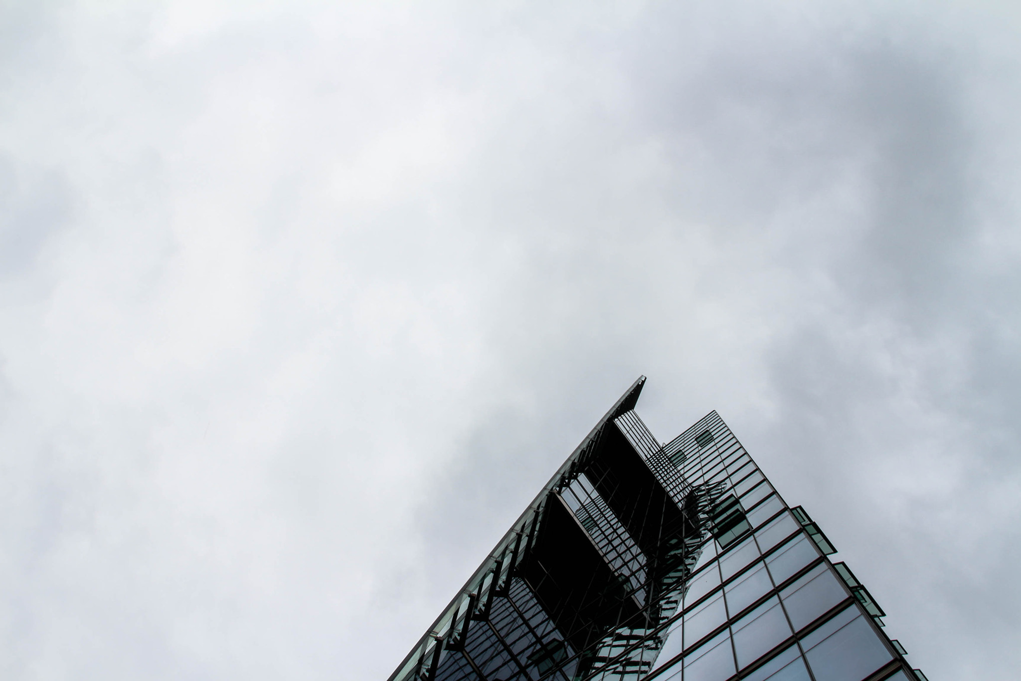 Sigma 18-200mm f/3.5-6.3 DC OS sample photo. Berlin building #13 photography