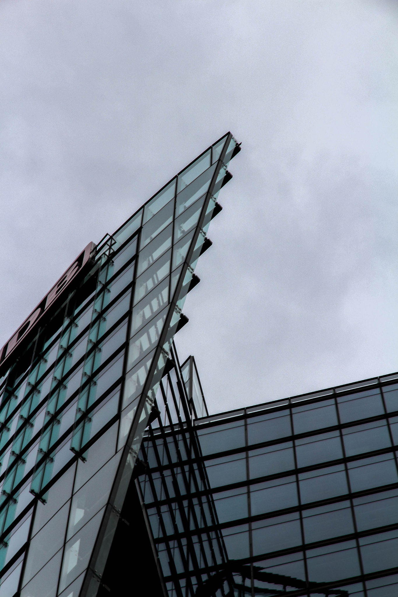 Sigma 18-200mm f/3.5-6.3 DC OS sample photo. Berlin building #15 photography