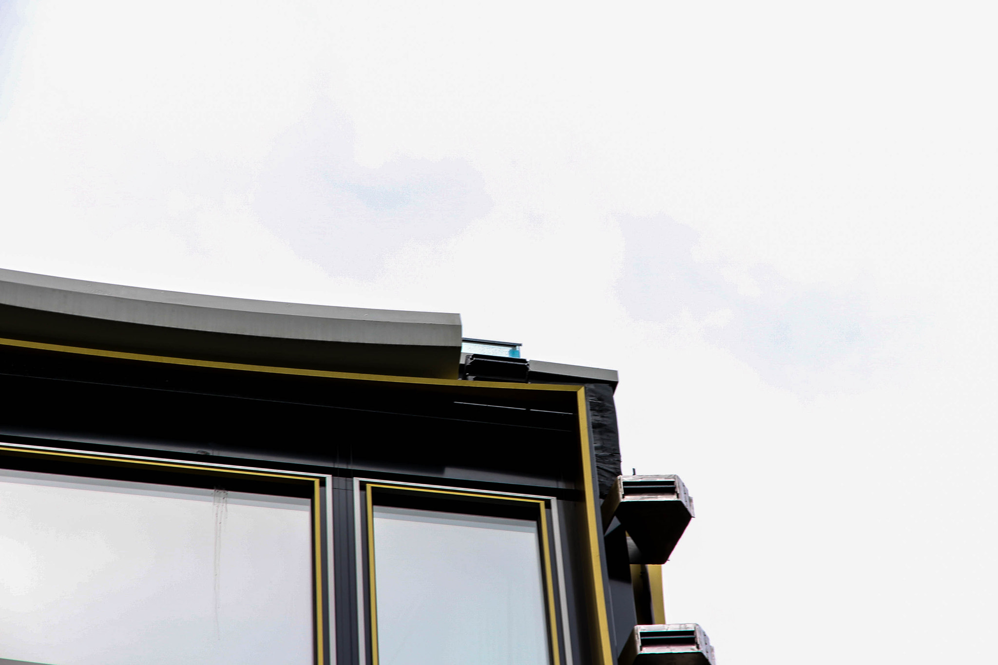 Sigma 18-200mm f/3.5-6.3 DC OS sample photo. Berlin building #32b photography