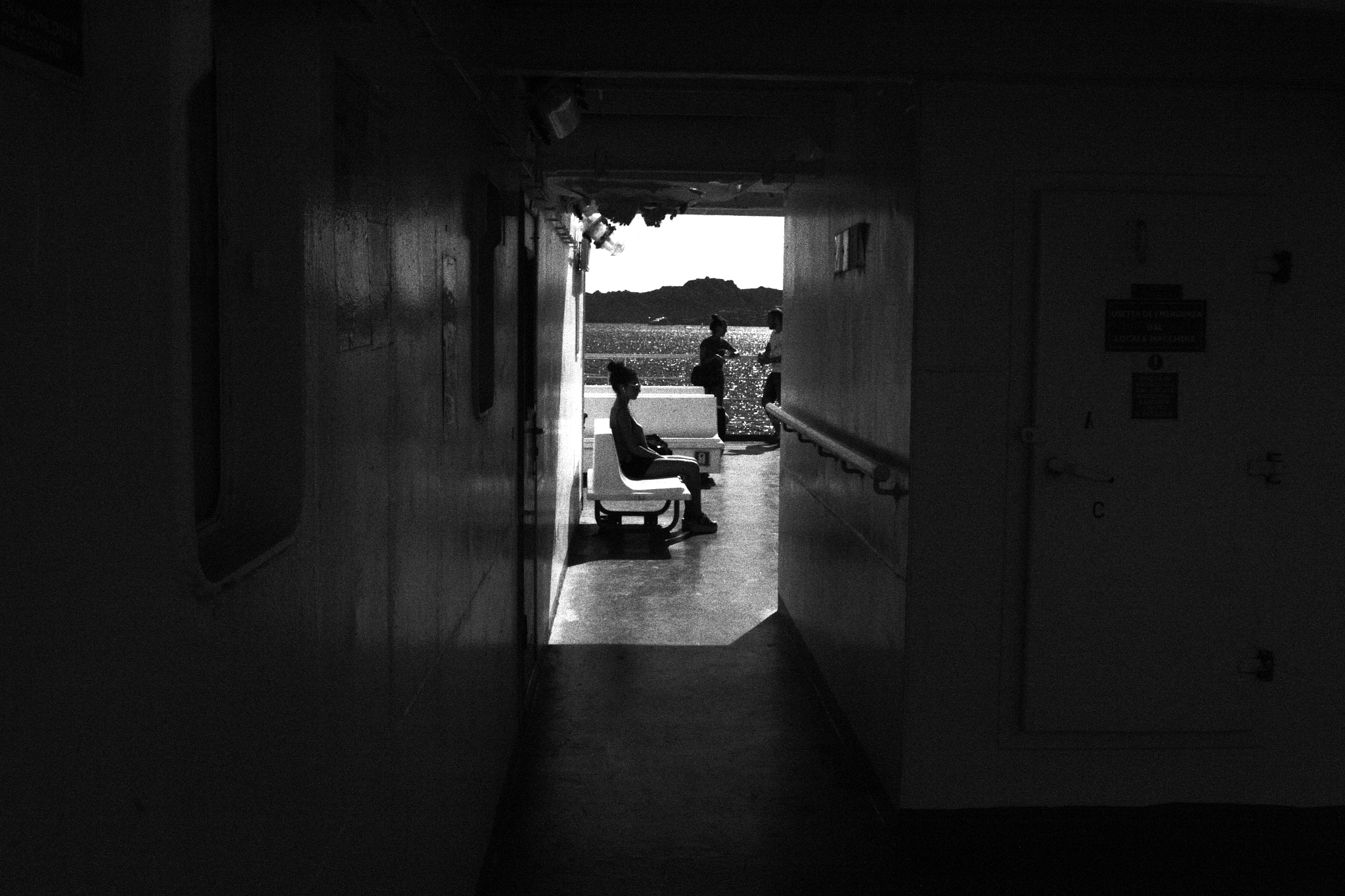 Canon EF 24mm F2.8 IS USM sample photo. L'attente photography
