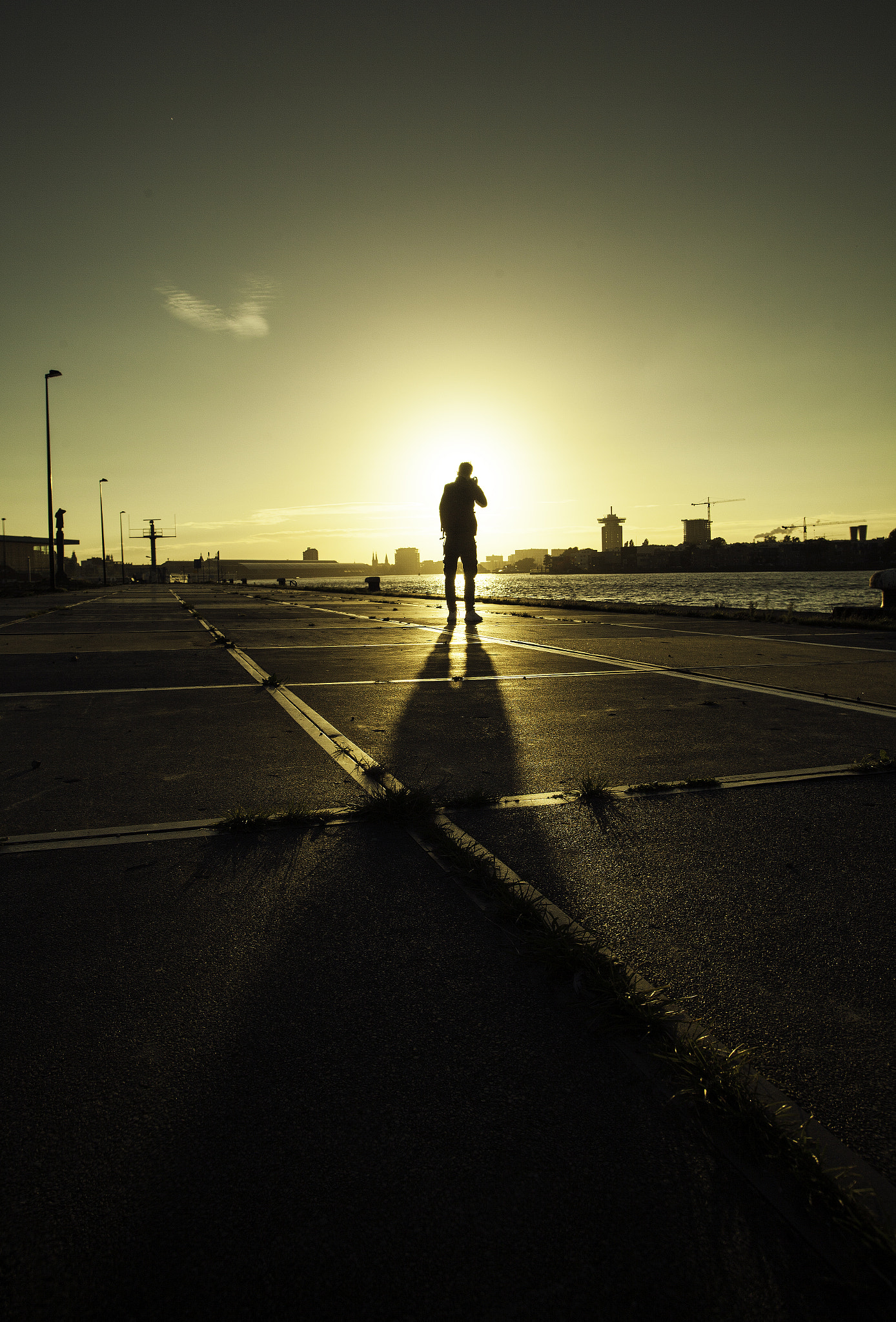 Sigma 20mm EX f/1.8 sample photo. The golden hour photography