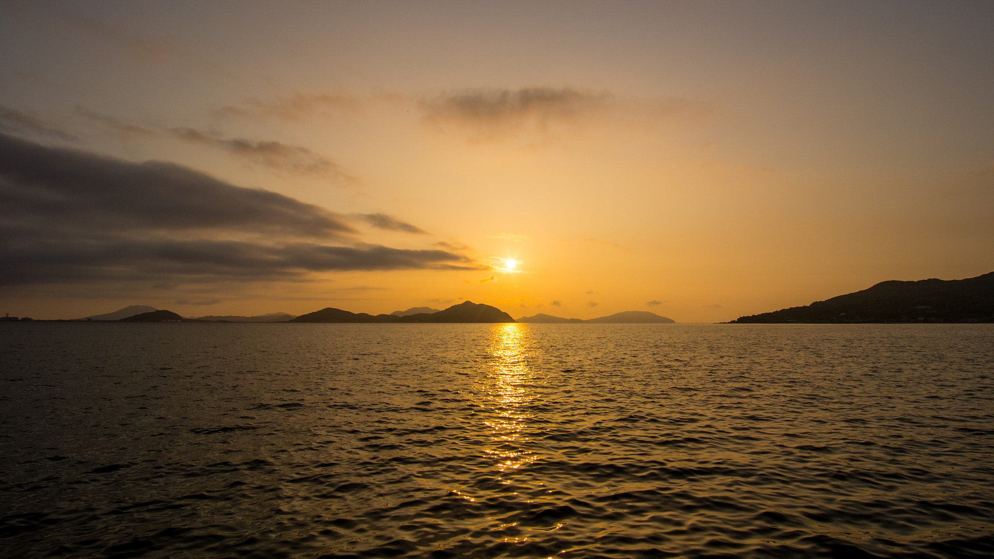 Pentax smc DA 12-24mm F4.0 ED AL (IF) sample photo. Summer cloud photography