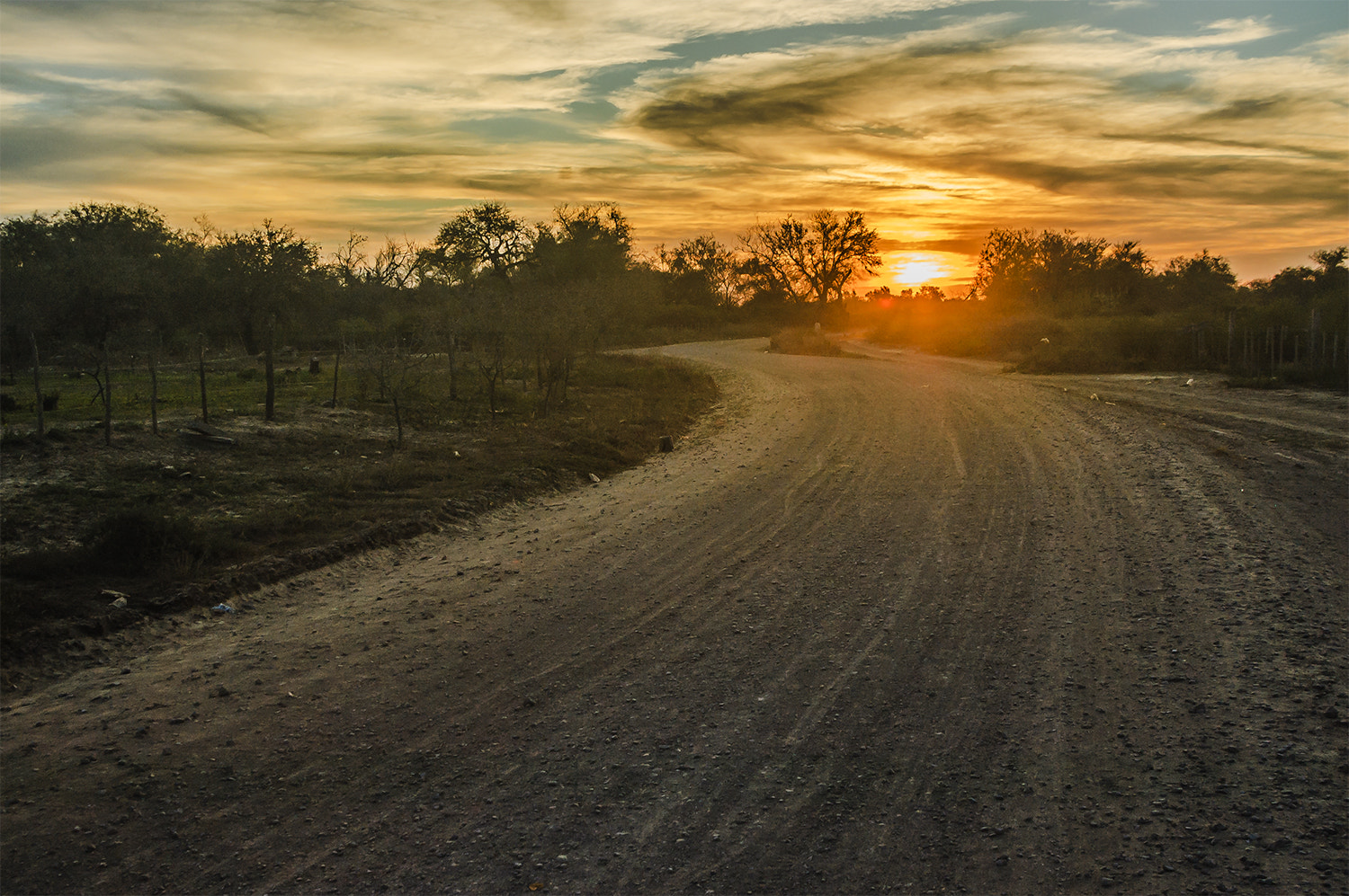 Nikon D70s sample photo. Cayendo la tarde photography